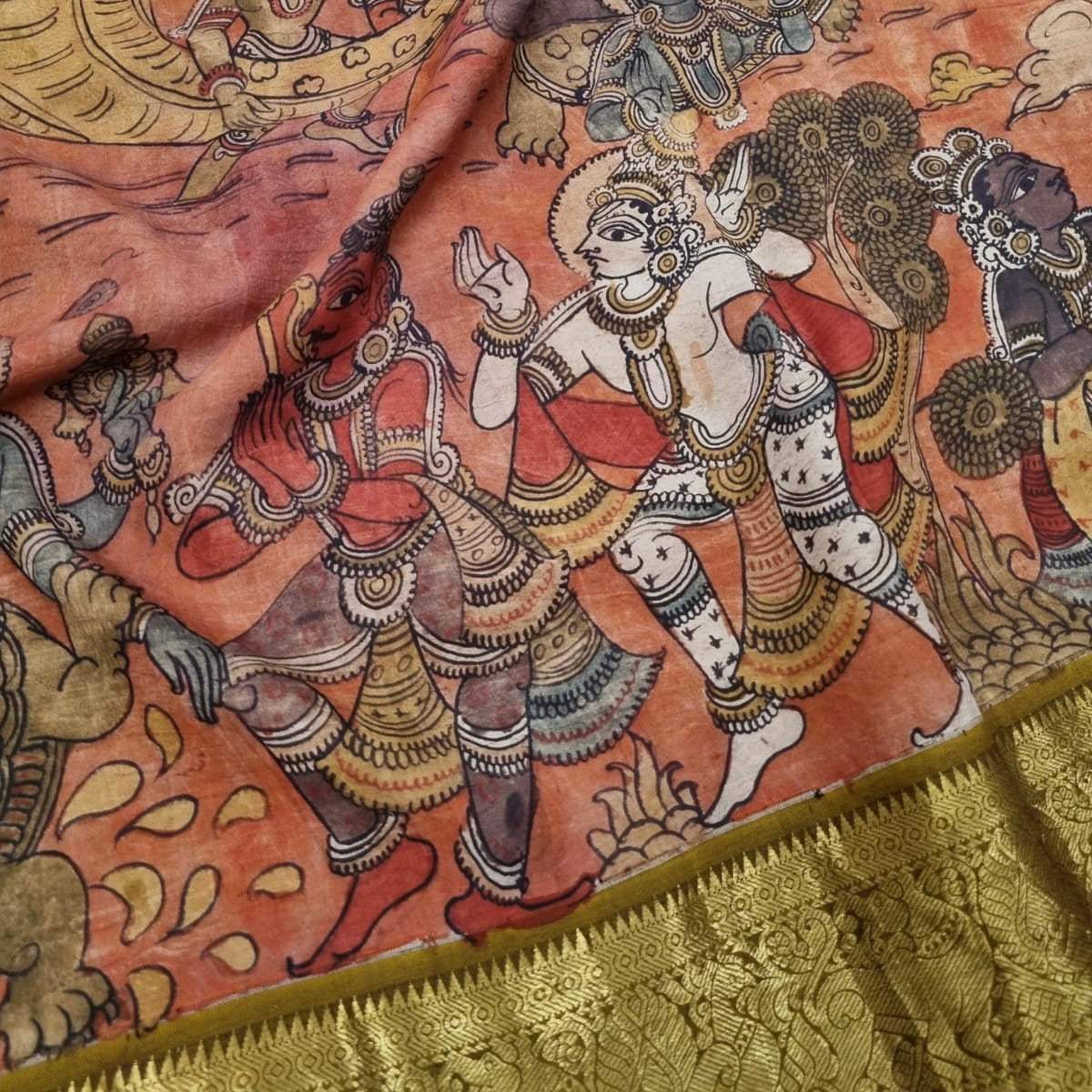 5 Reasons Handloom Silk Sarees Will Never Go Out Of Fashion