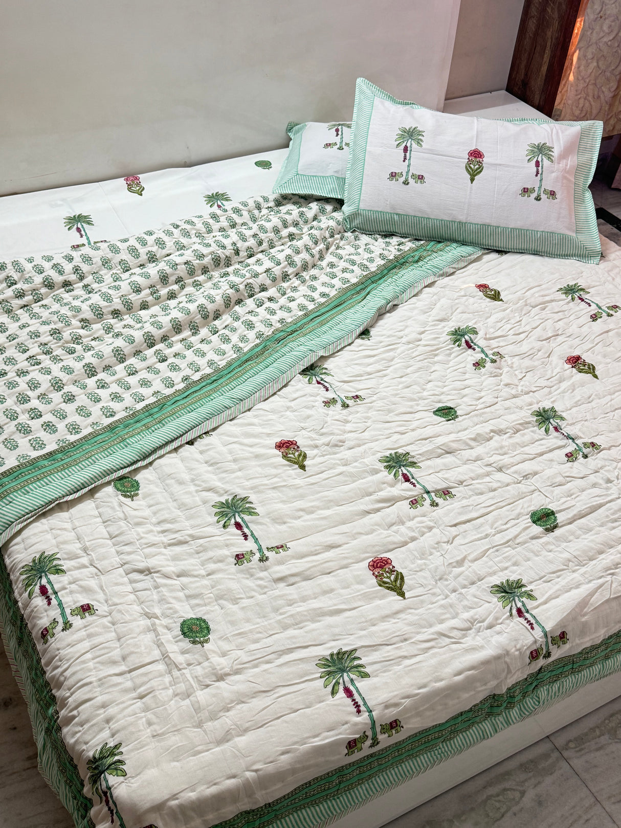 Blockprint Bedsheet & Quilt Set