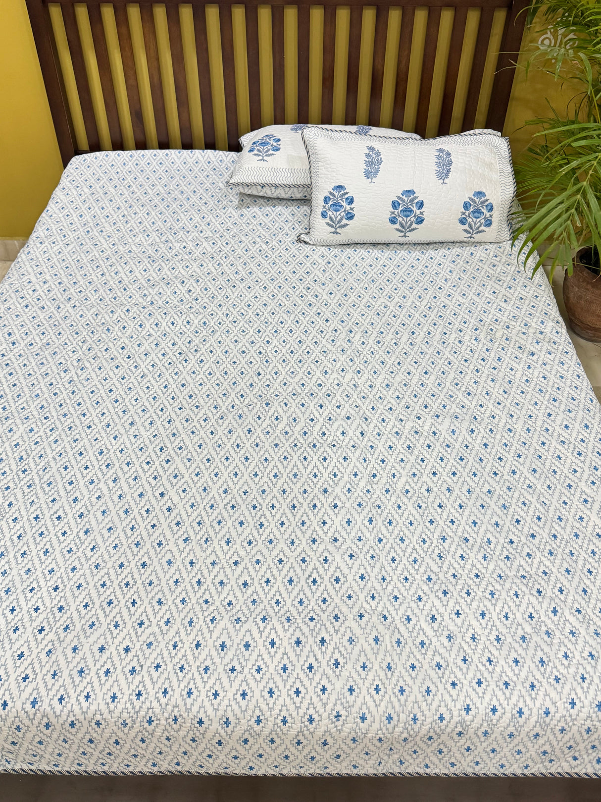 KING Size Quilted Blockprint REVERSIBLE Mulmul Bedcover (108*108 inches)