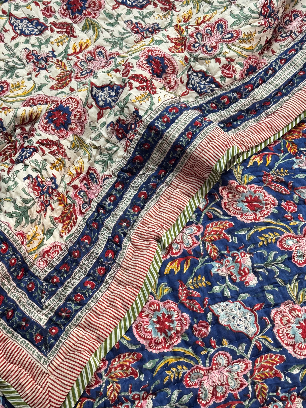 Blockprint Bedsheet & Quilt Set