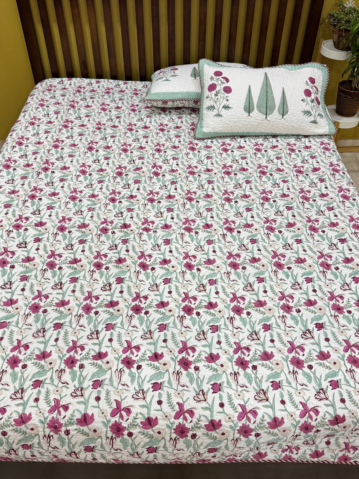 KING Size Quilted Blockprint REVERSIBLE Mulmul Bedcover (108*108 inches)