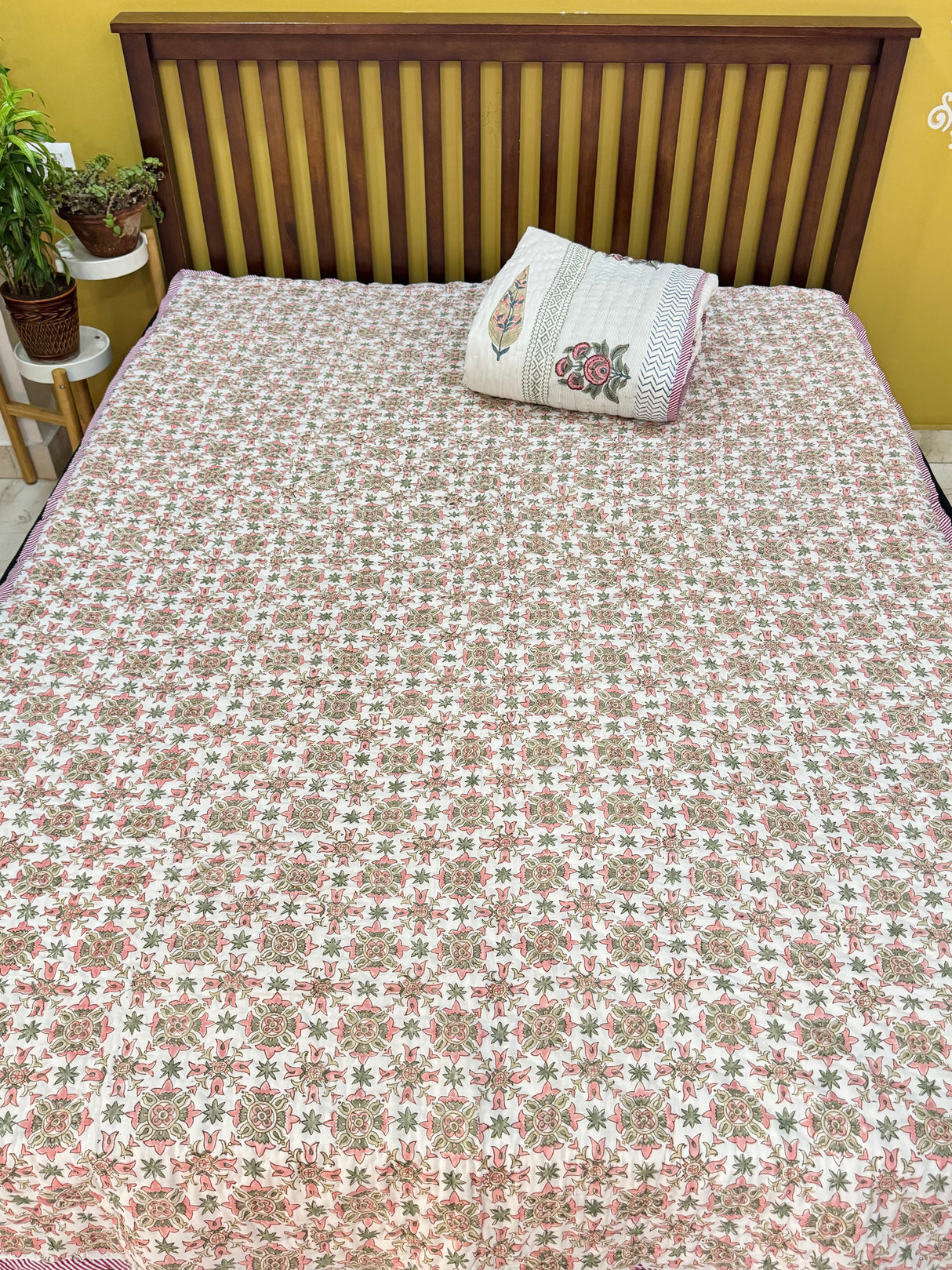 Blockprint Mulmul Reversible Quilt