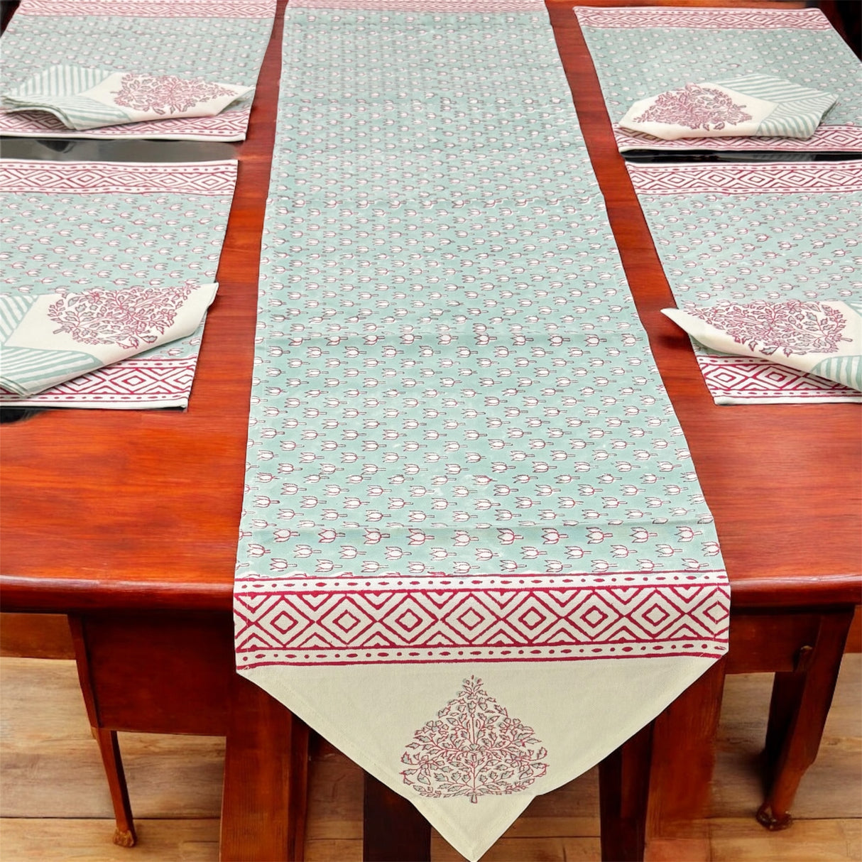 Blockprint Table Runner, Mats & Napkins Set- 6 Seater