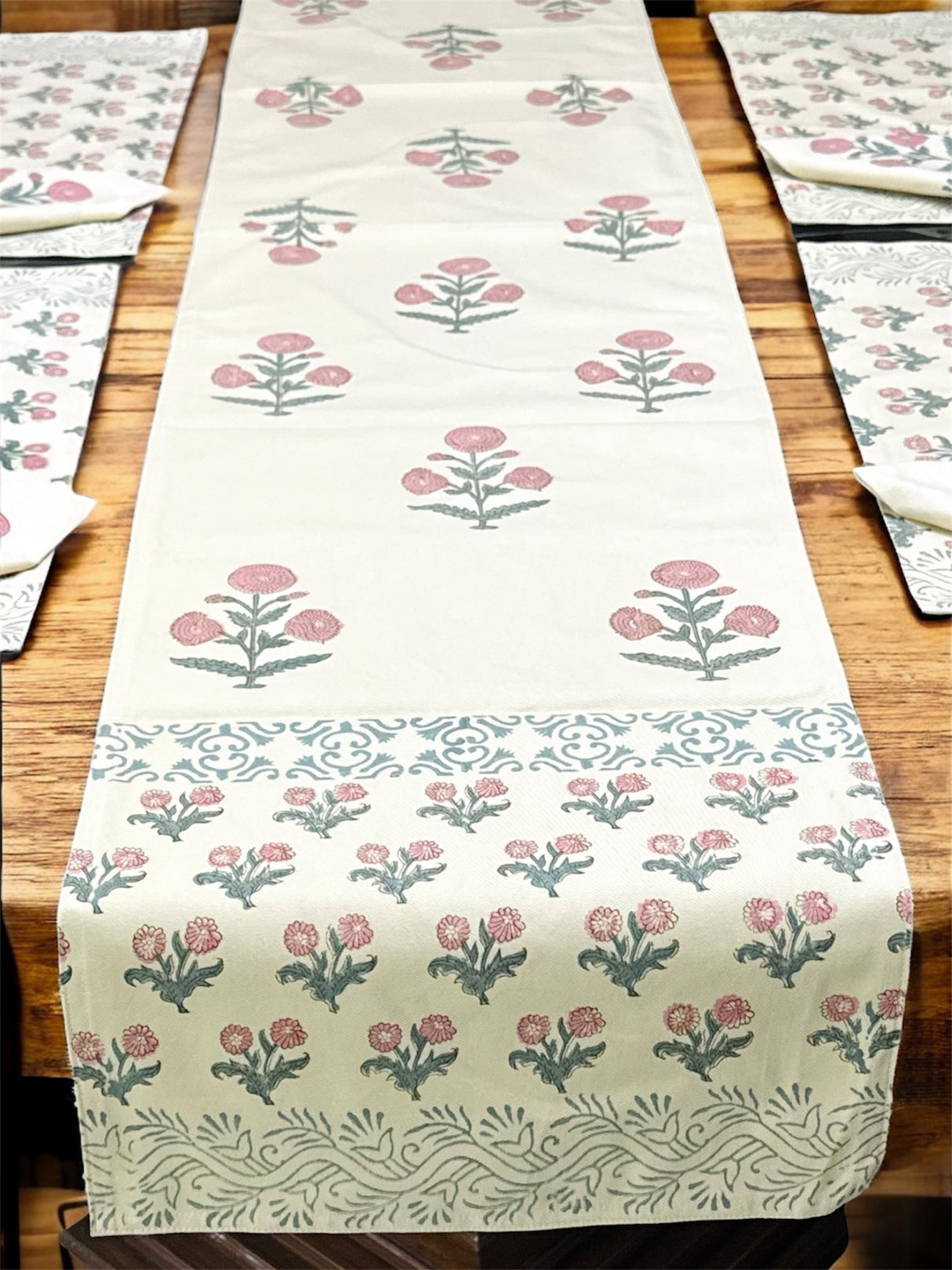 Blockprint Table Runner, Mat & Napkin Set- 6 Seater