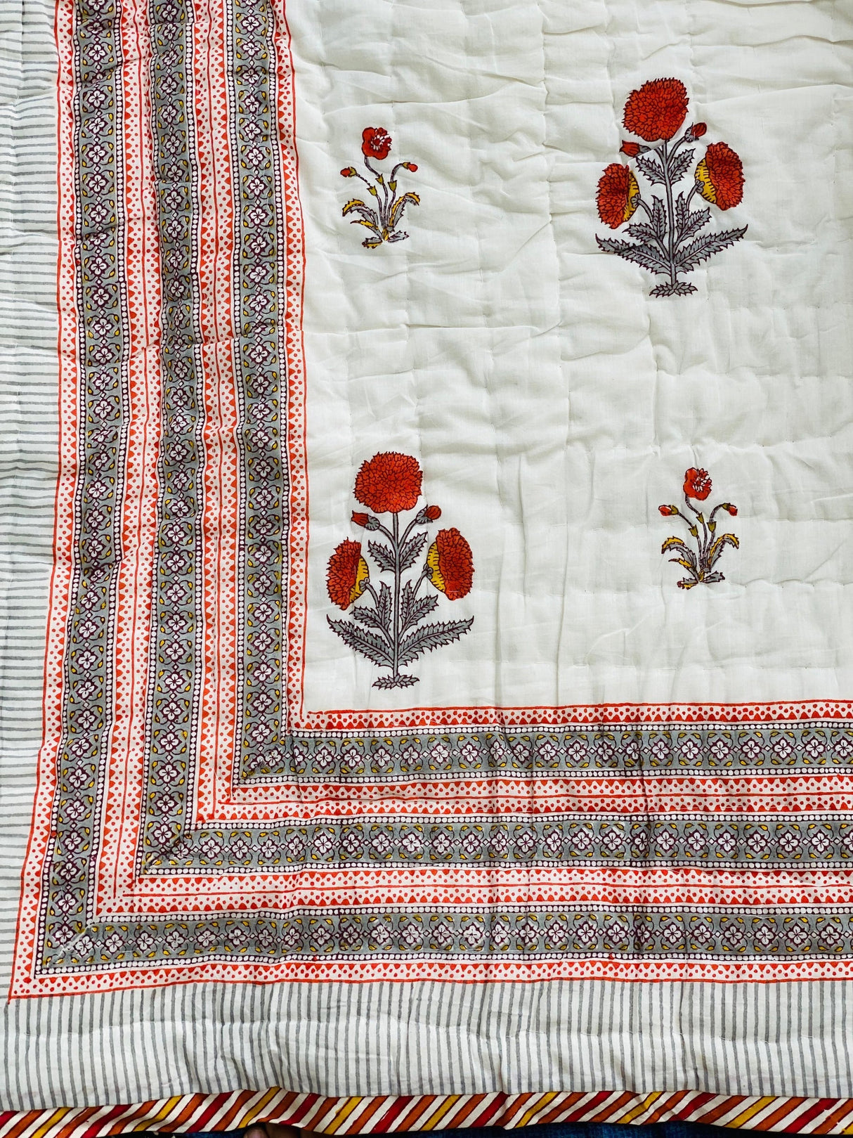 Rust Floral Cotton Bedsheet & Quilt Set