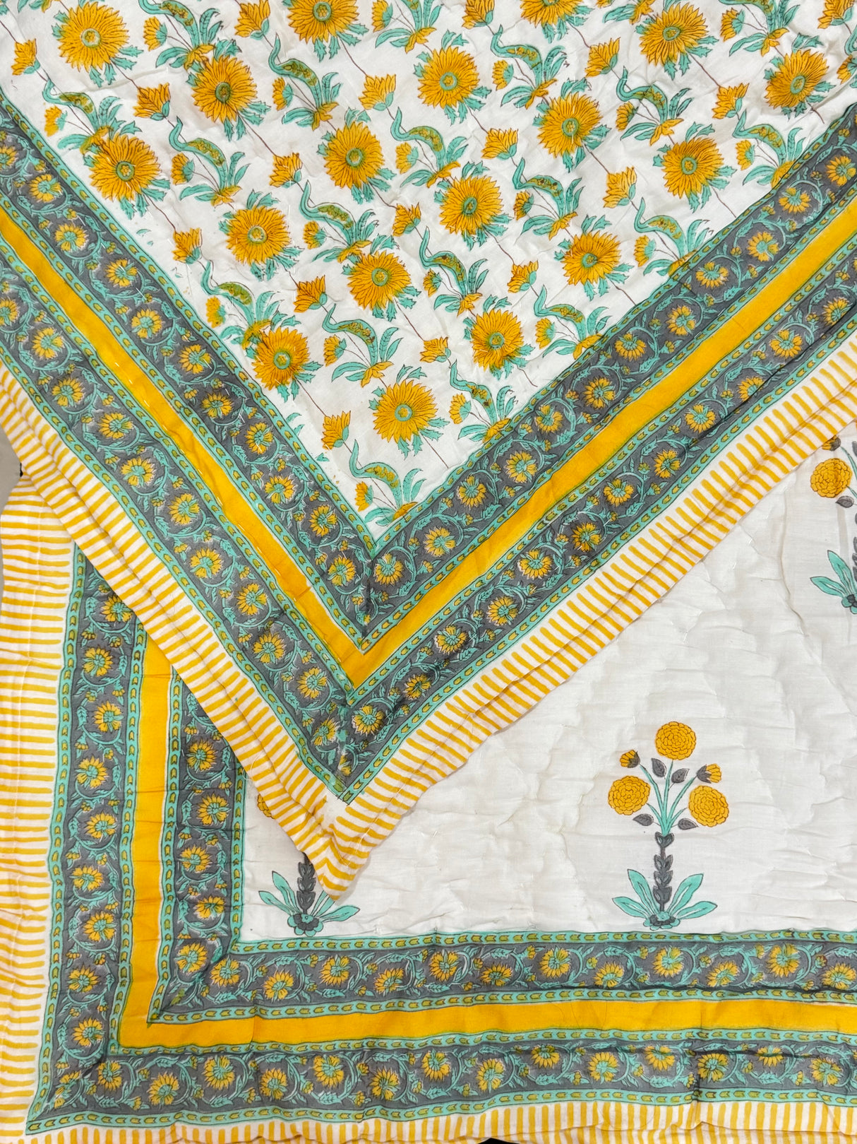 Blockprint Mulmul Reversible Quilt