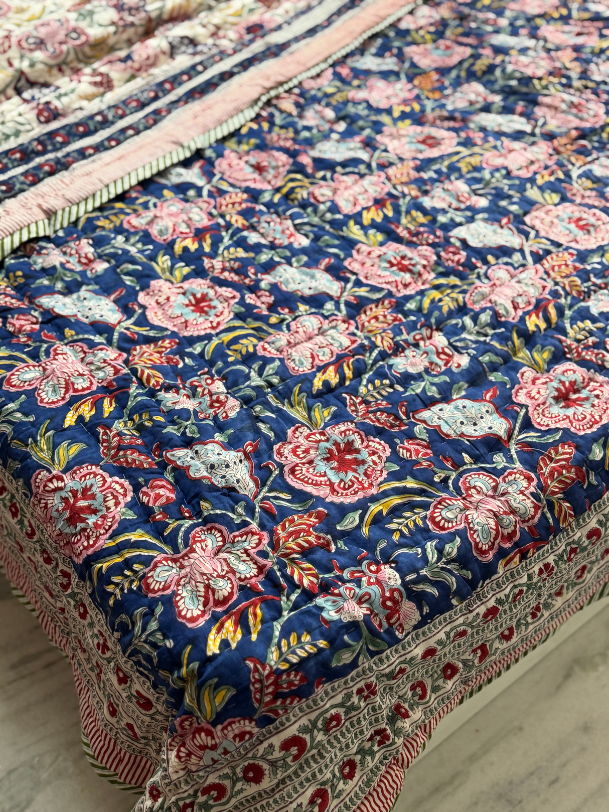 Blockprint Bedsheet & Quilt Set