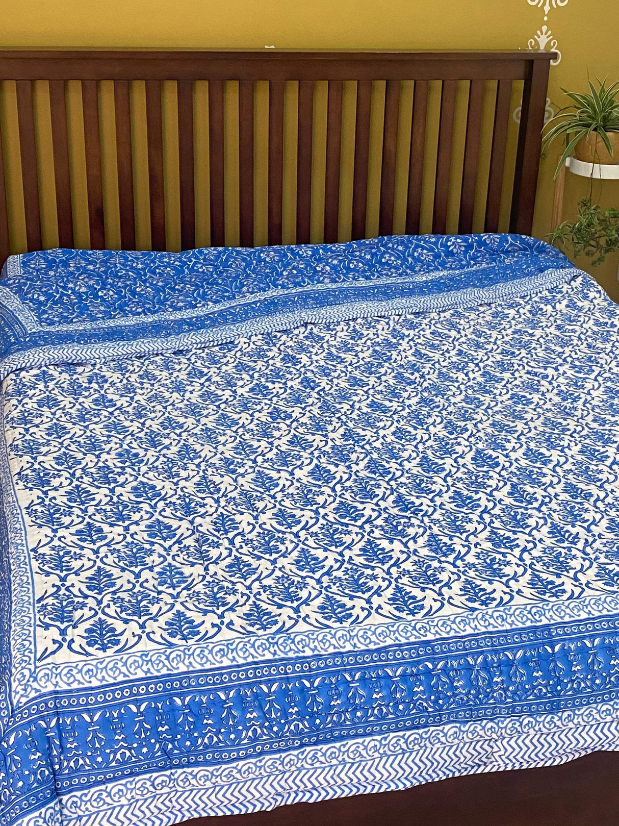 Blue Handblock Printed Bedsheet & Quilt Set