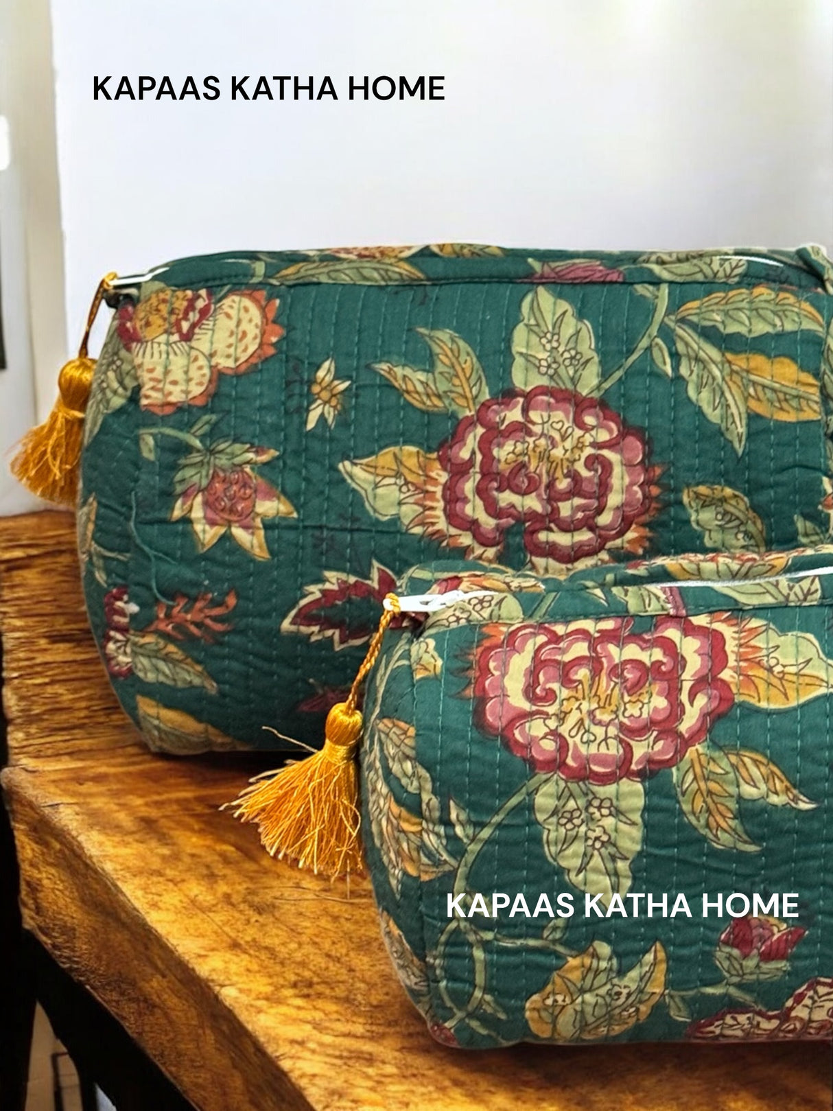 Green Floral Set of 2 Pouches (medium and small)