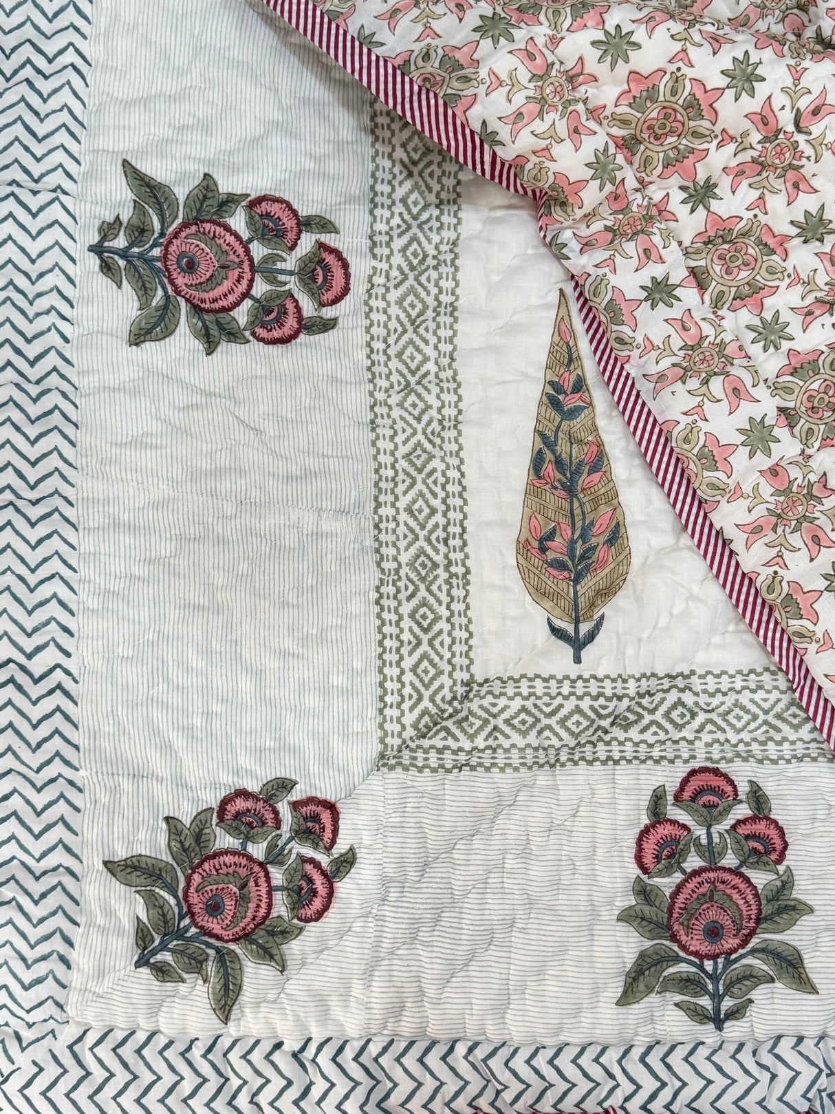 Blockprint Mulmul Reversible Quilt