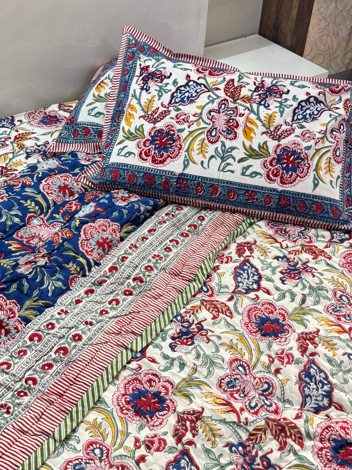 Blockprint Bedsheet & Quilt Set