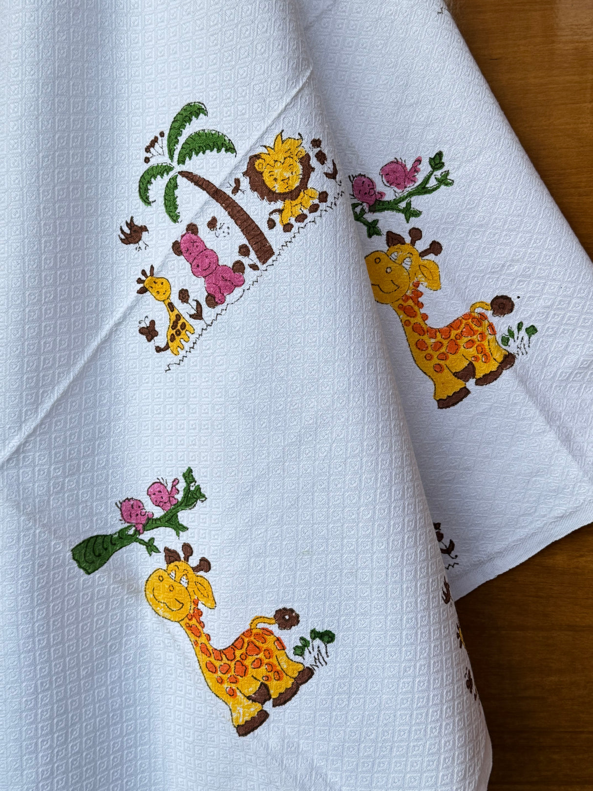 Adorable Giraffe Blockprint Kids Towel – Cotton Jacquard Weave