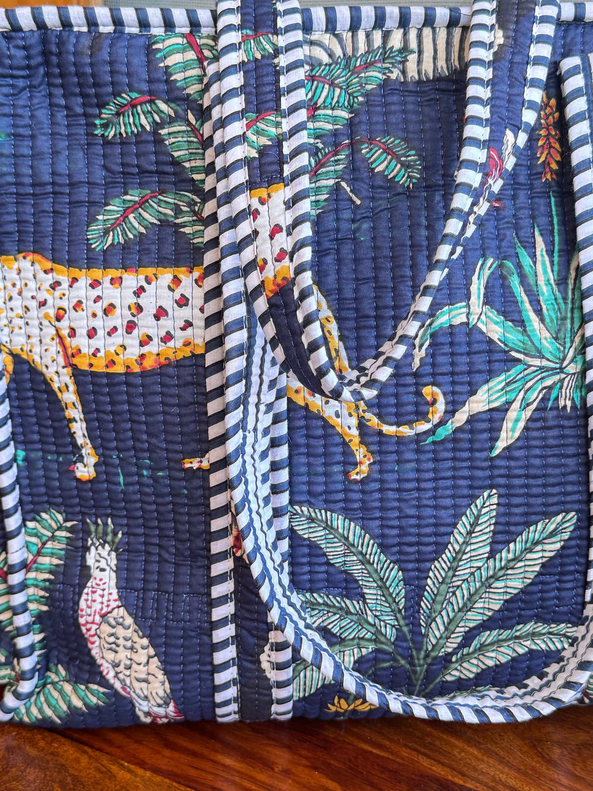 Tote Bag (with Zip Closure)