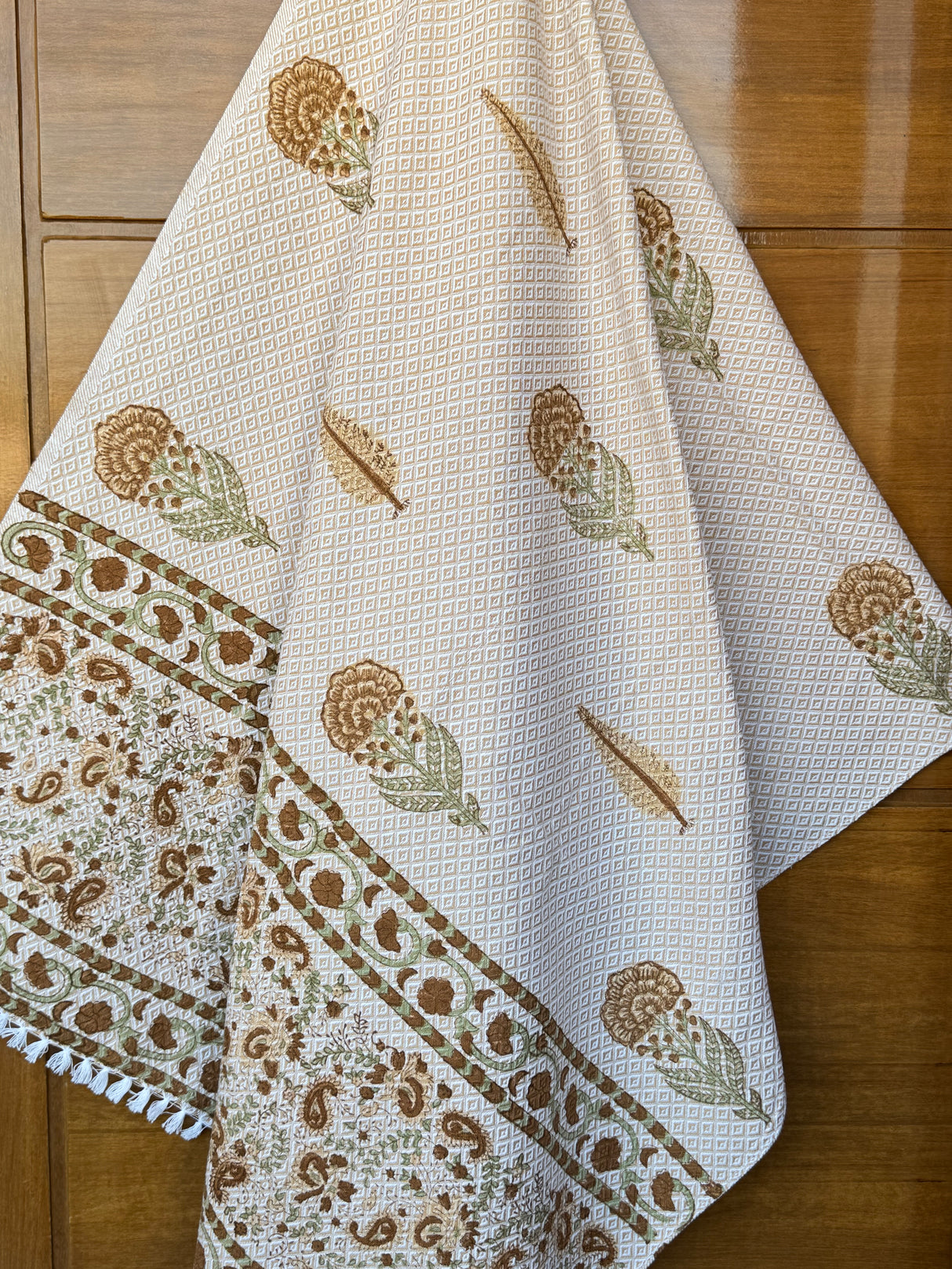 Brown Motifs Blockprint Soft Cotton Towel– Cotton Jacquard Weave