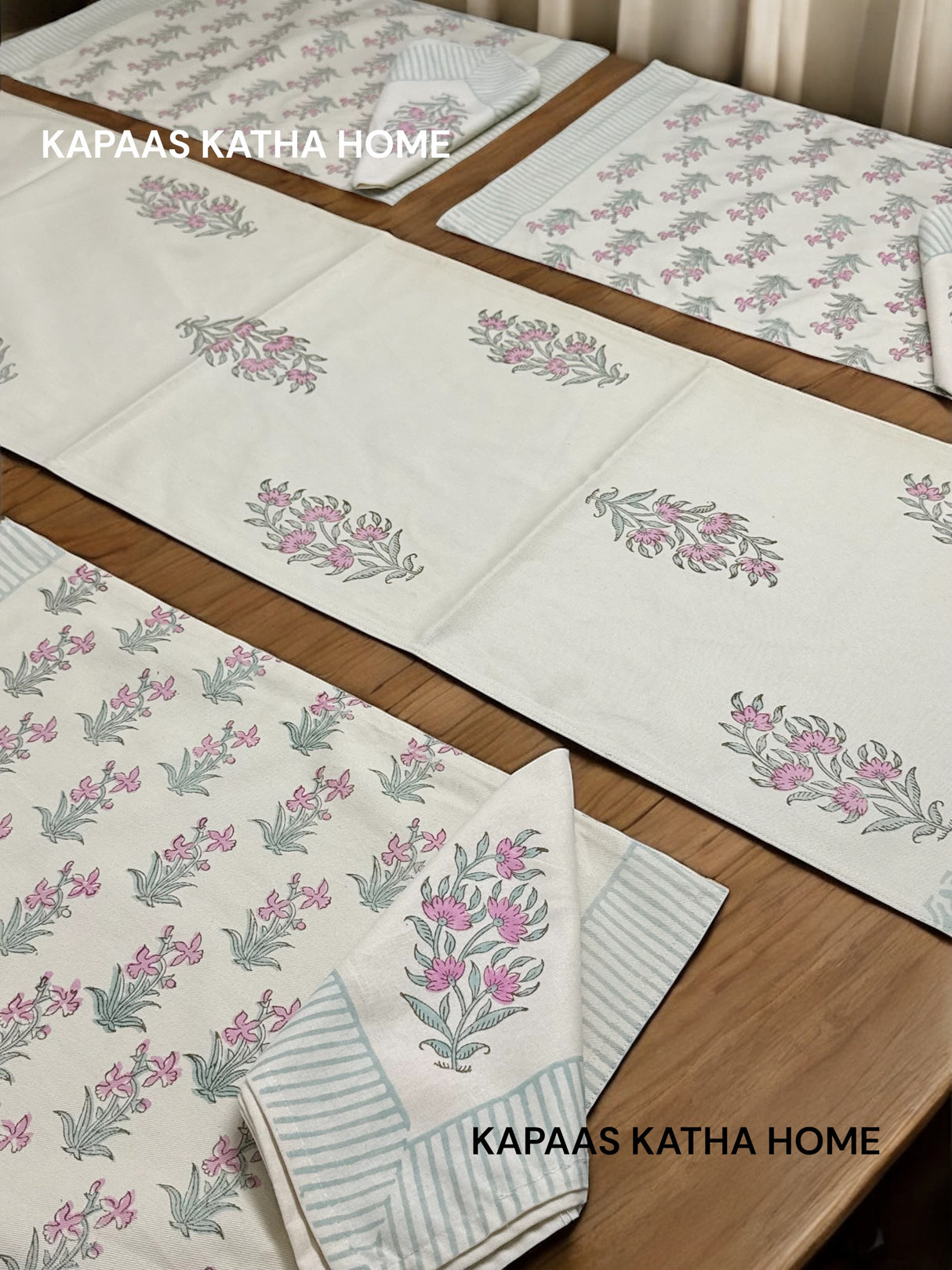 Blockprint Table Runner, Mat & Napkin Set- 6 Seater