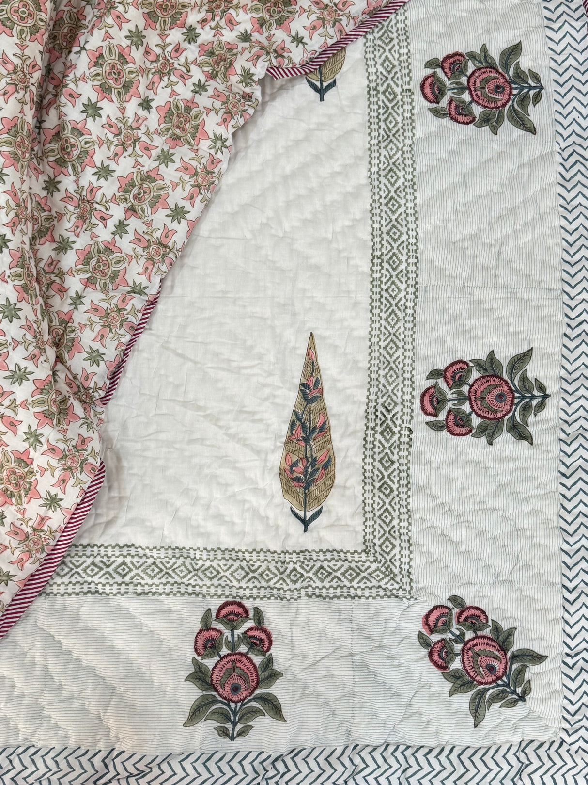 Blockprint Mulmul Reversible Quilt