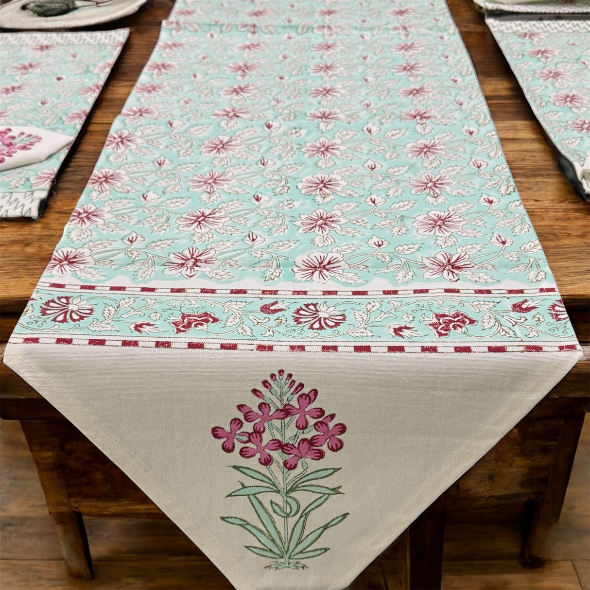 Blockprint Table Runner, Mat & Napkin Set- 6 Seater