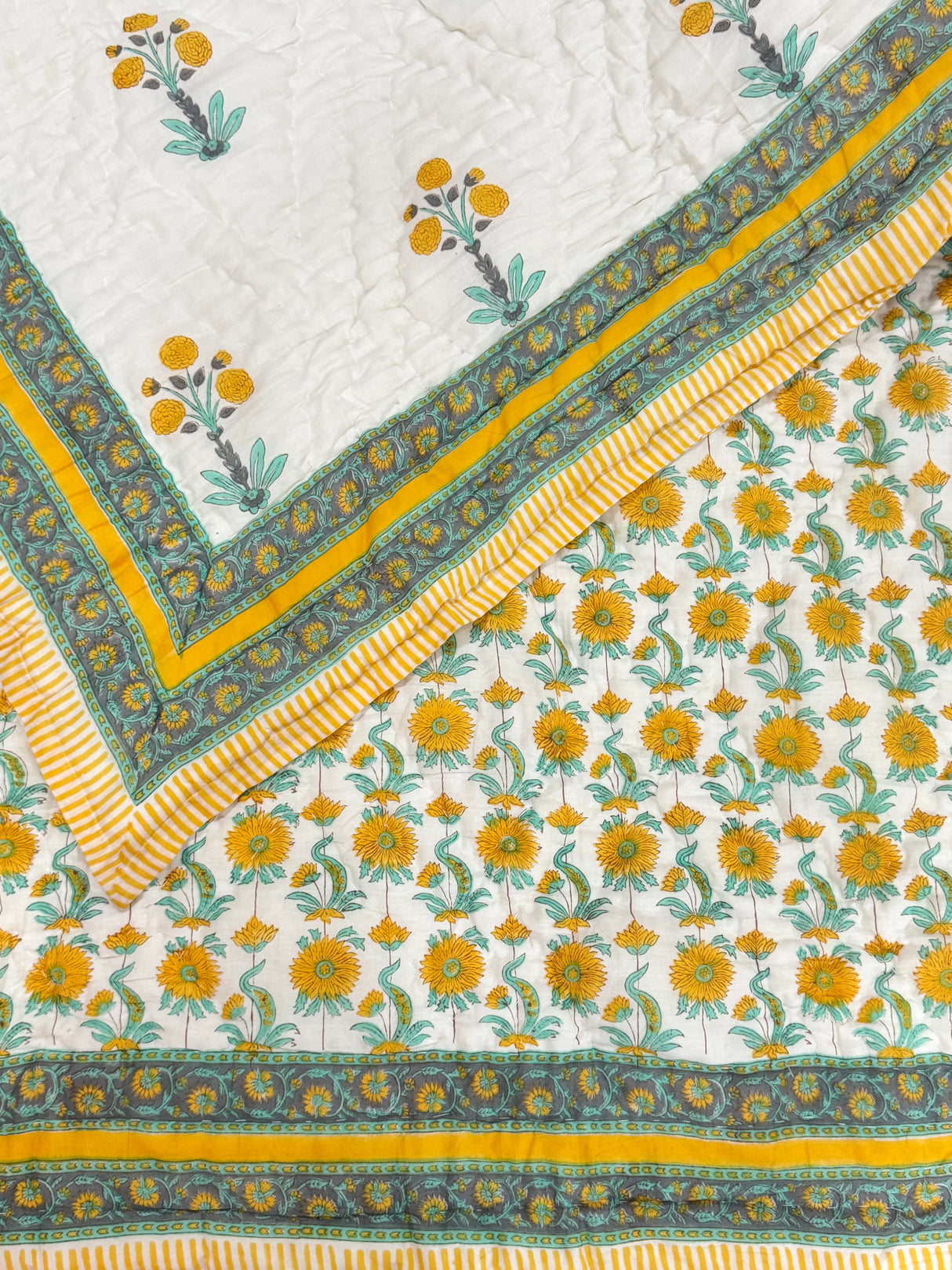 Blockprint Mulmul Reversible Quilt