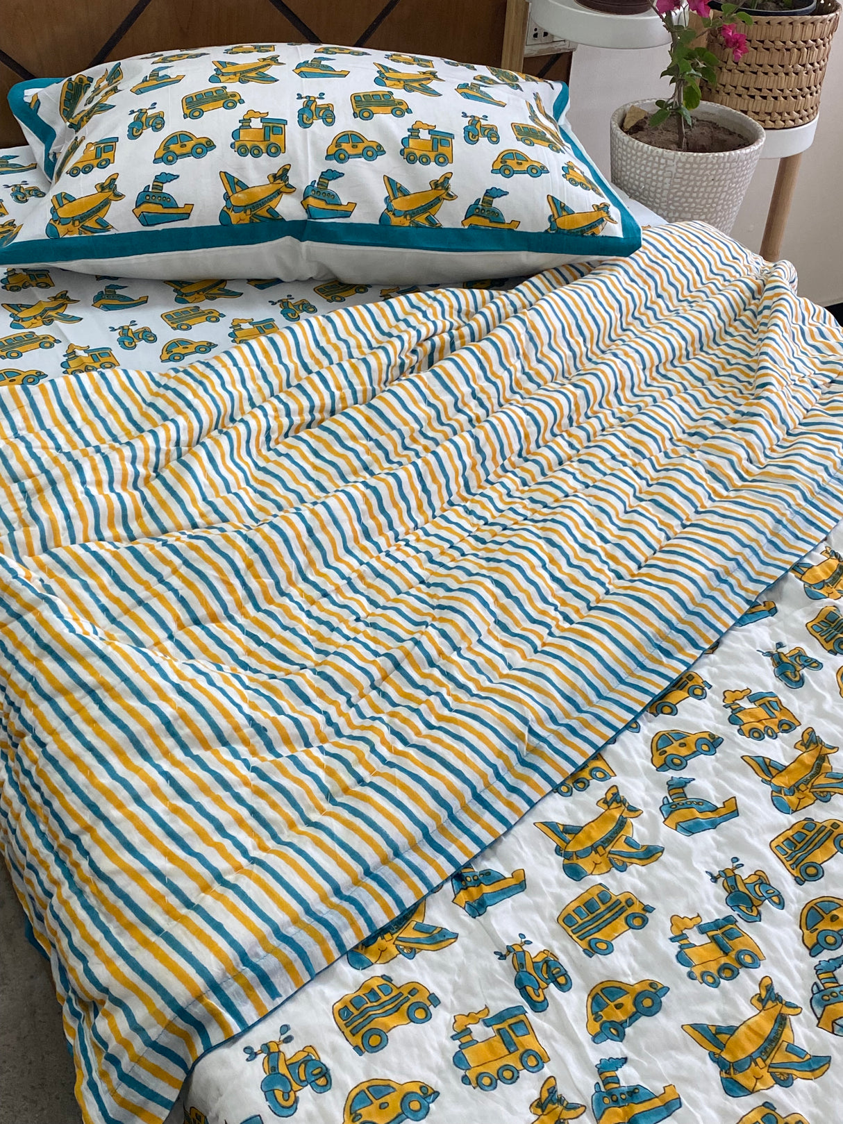 Cars Aeroplane Blockprint Kids Quilt