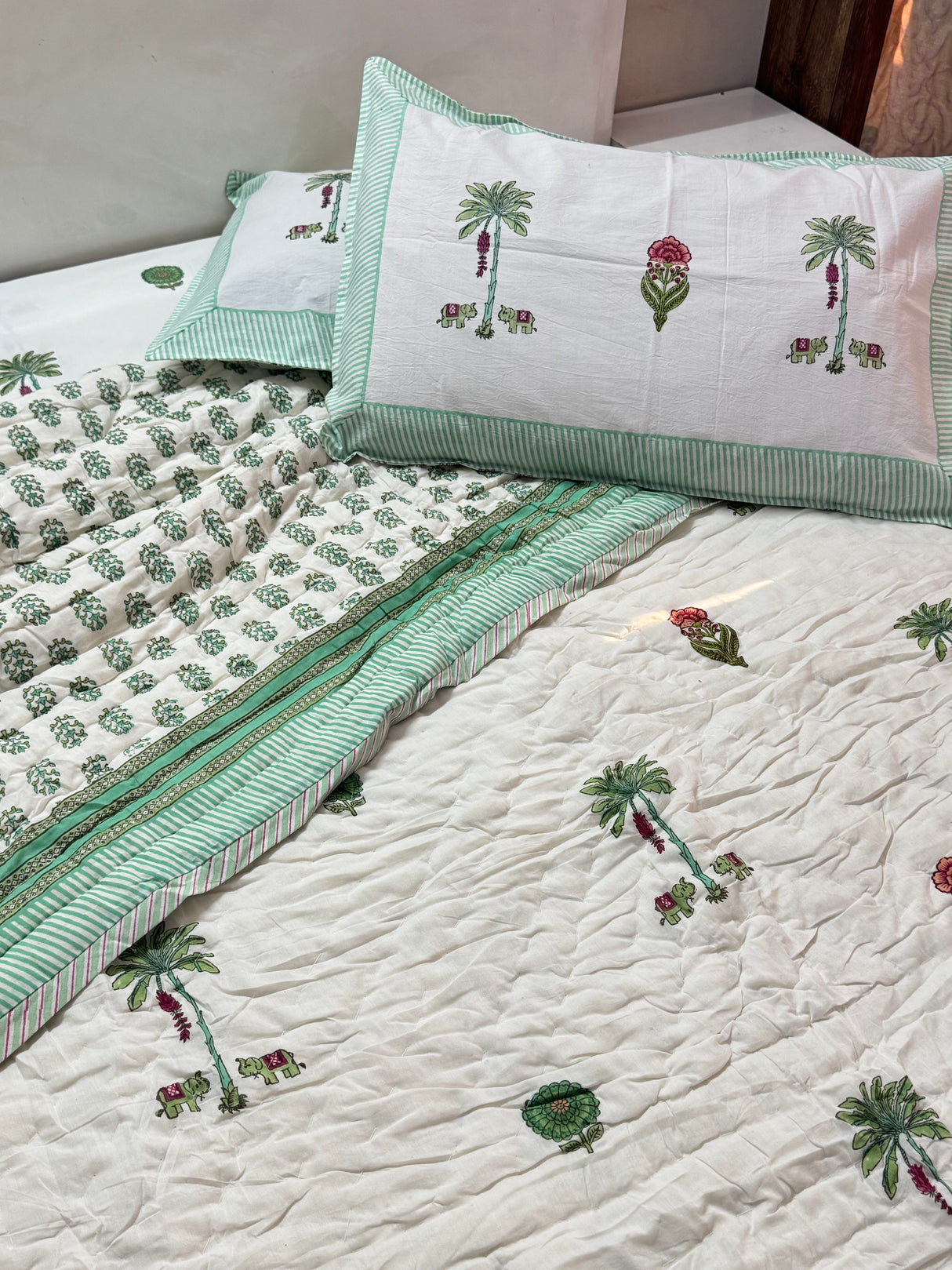 Blockprint Bedsheet & Quilt Set
