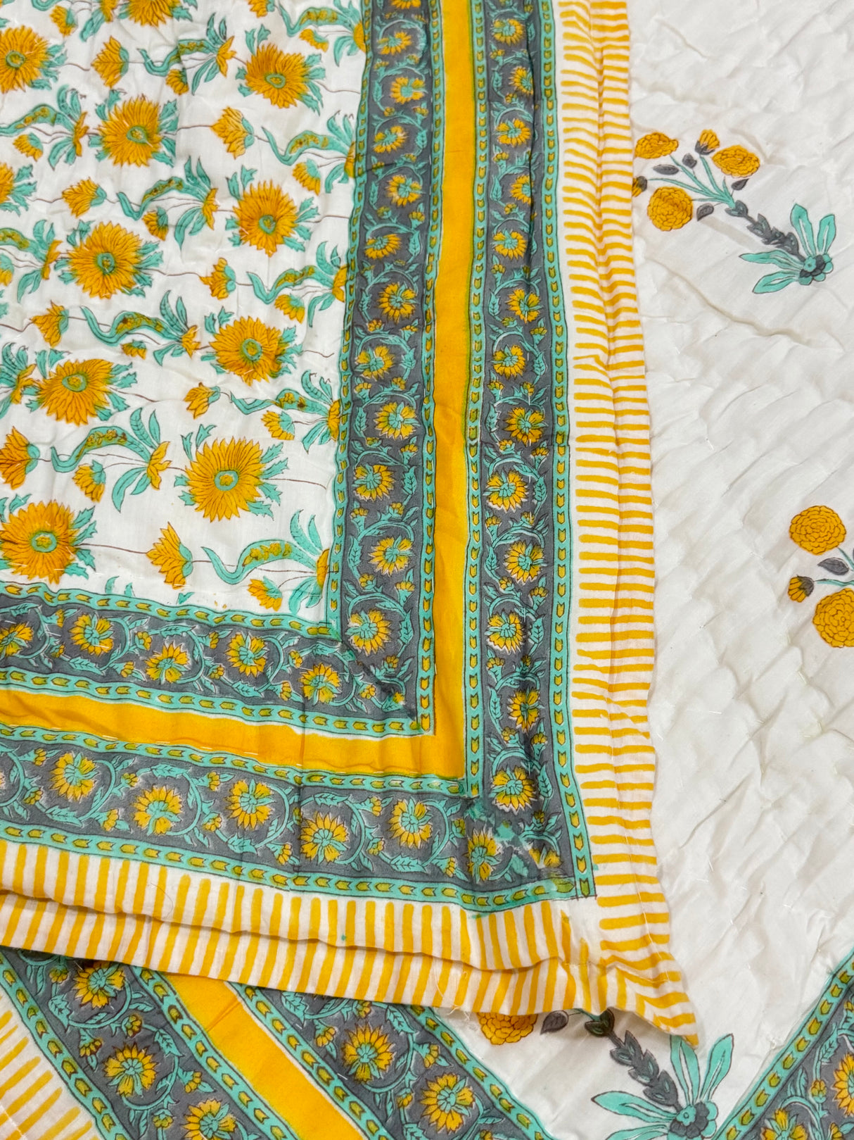 Blockprint Mulmul Reversible Quilt