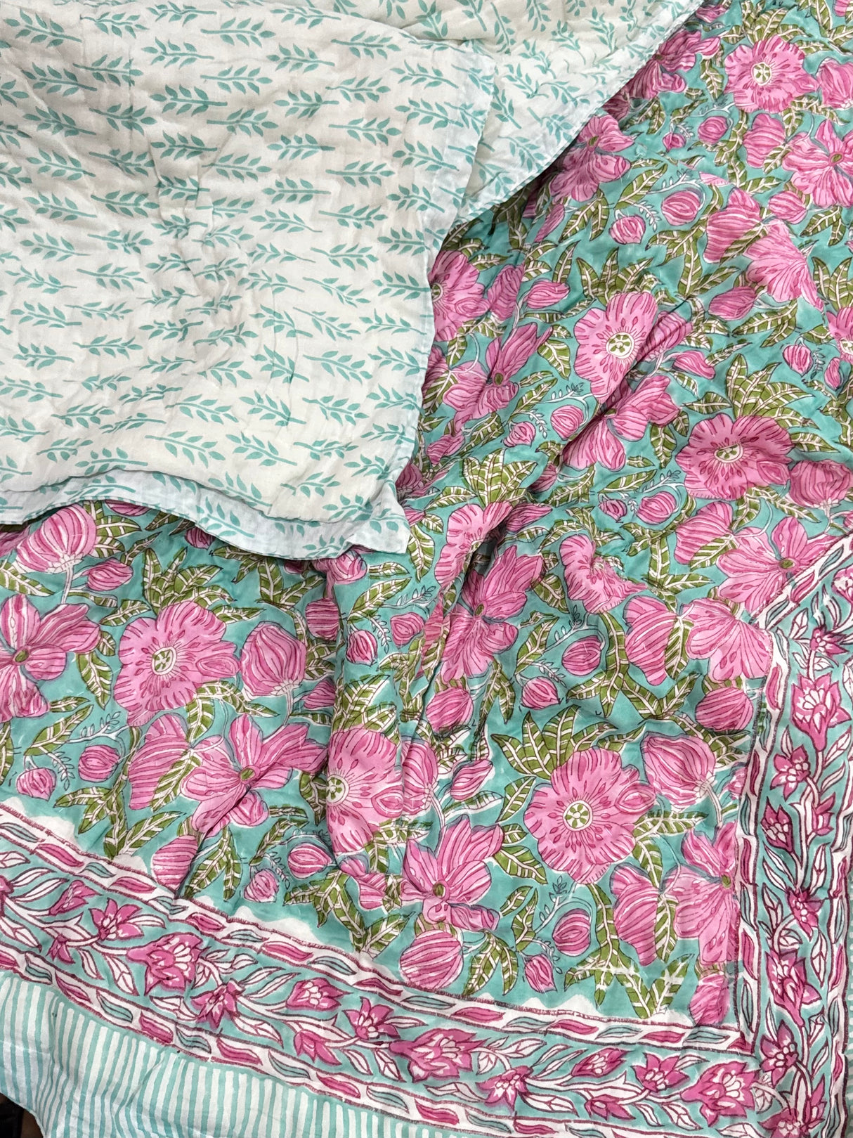 Blockprint Bedsheet & Quilt Set