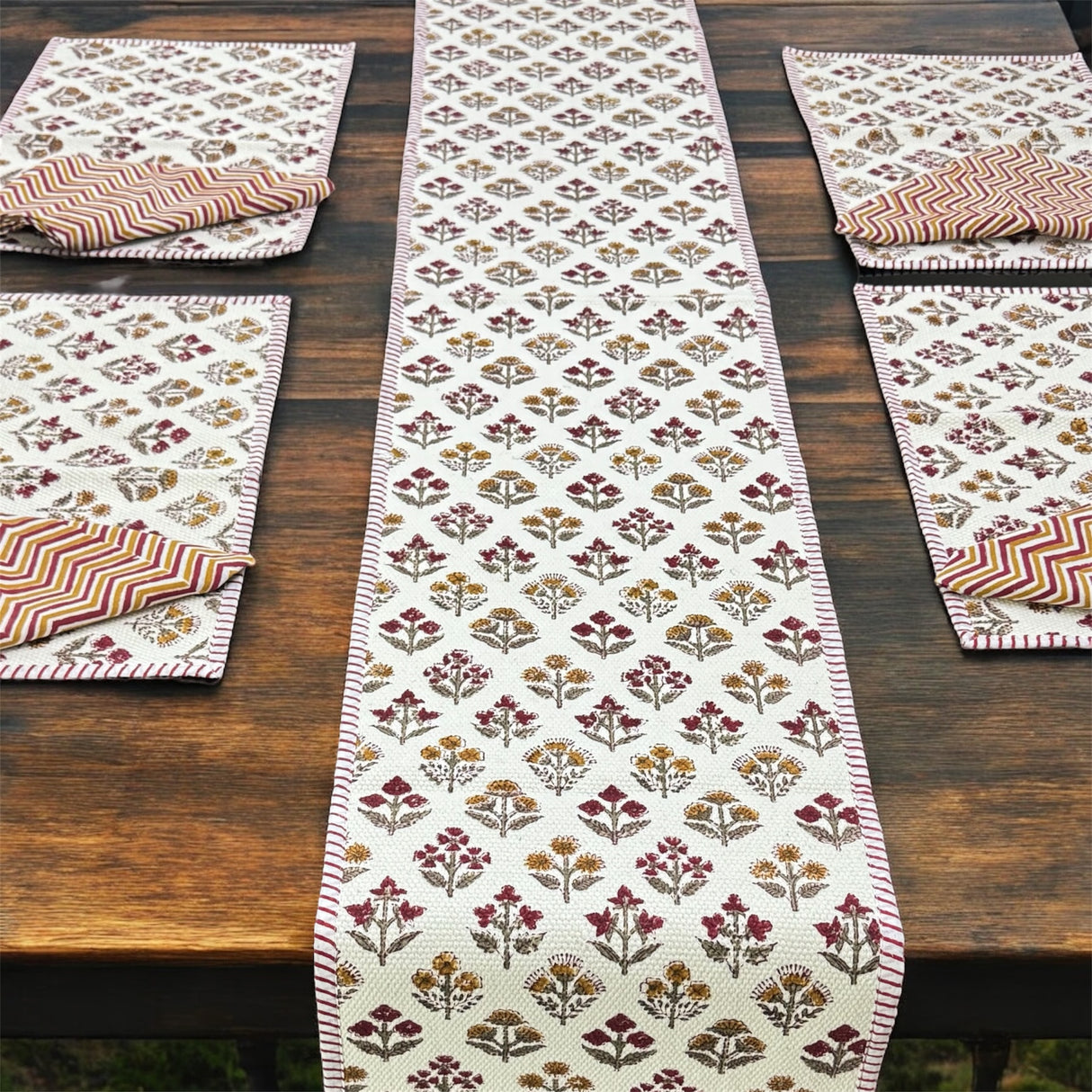 Kilim Table Runner, Mat & Napkin Set- 6 Seater