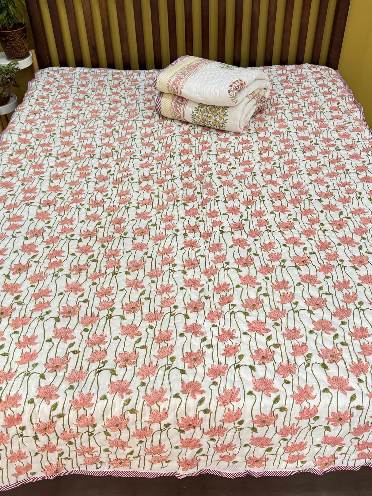 Blockprint Mulmul Reversible Quilt