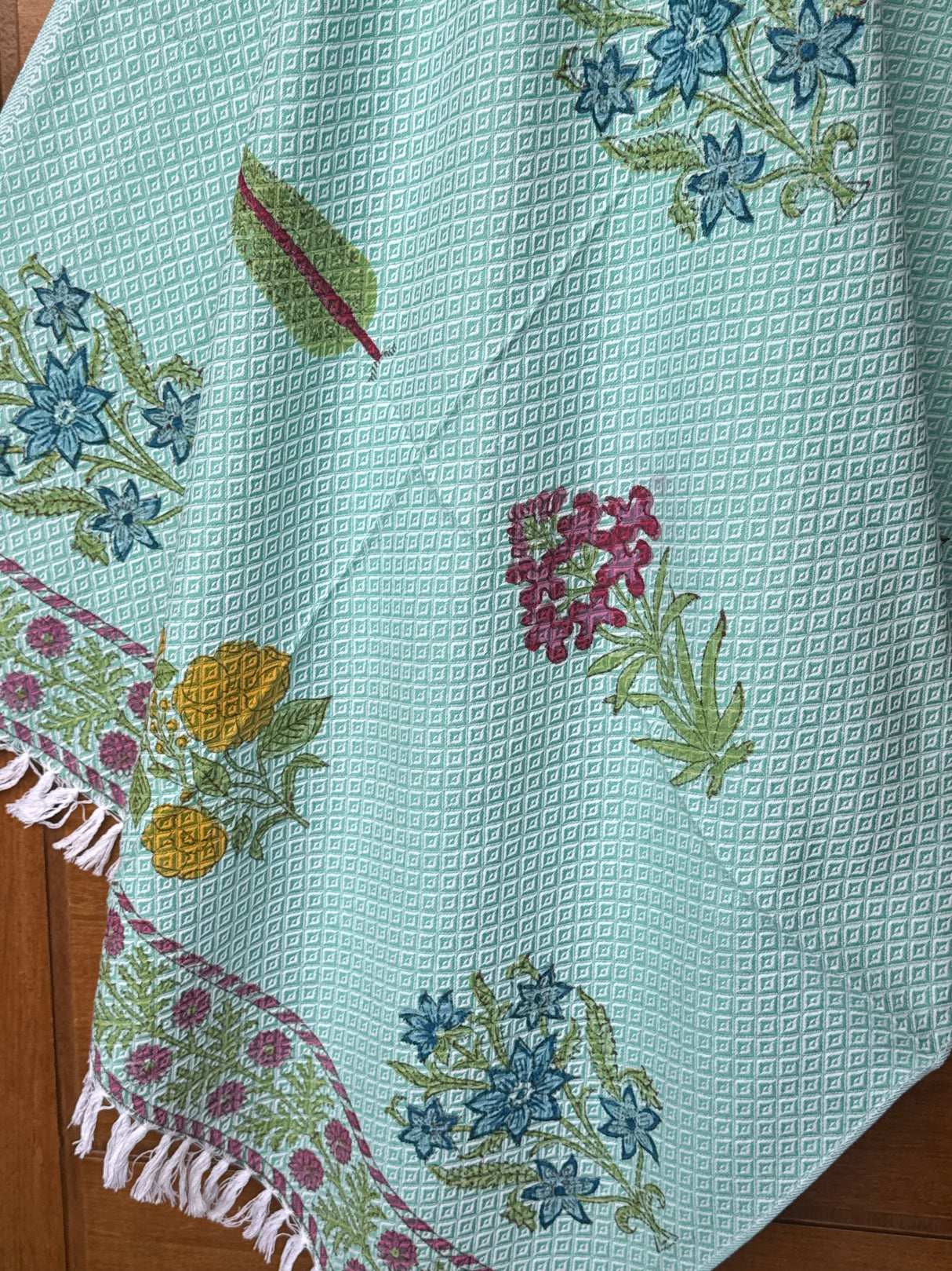 Elegant Green Blockprint Soft Cotton Towel– Cotton Jacquard Weave