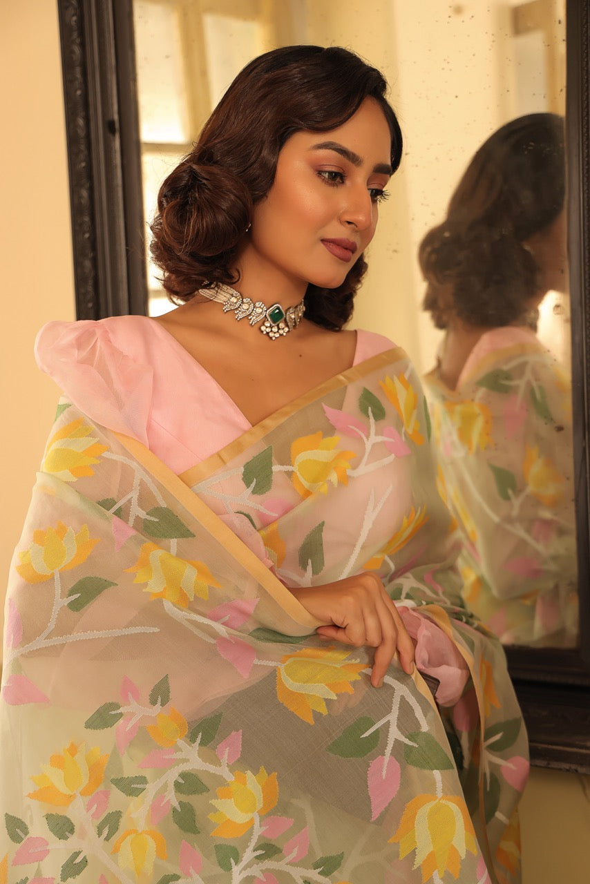 Super Exclusive Light Green Colour Handloom Muslin Silk Saree with Jamdani weaving