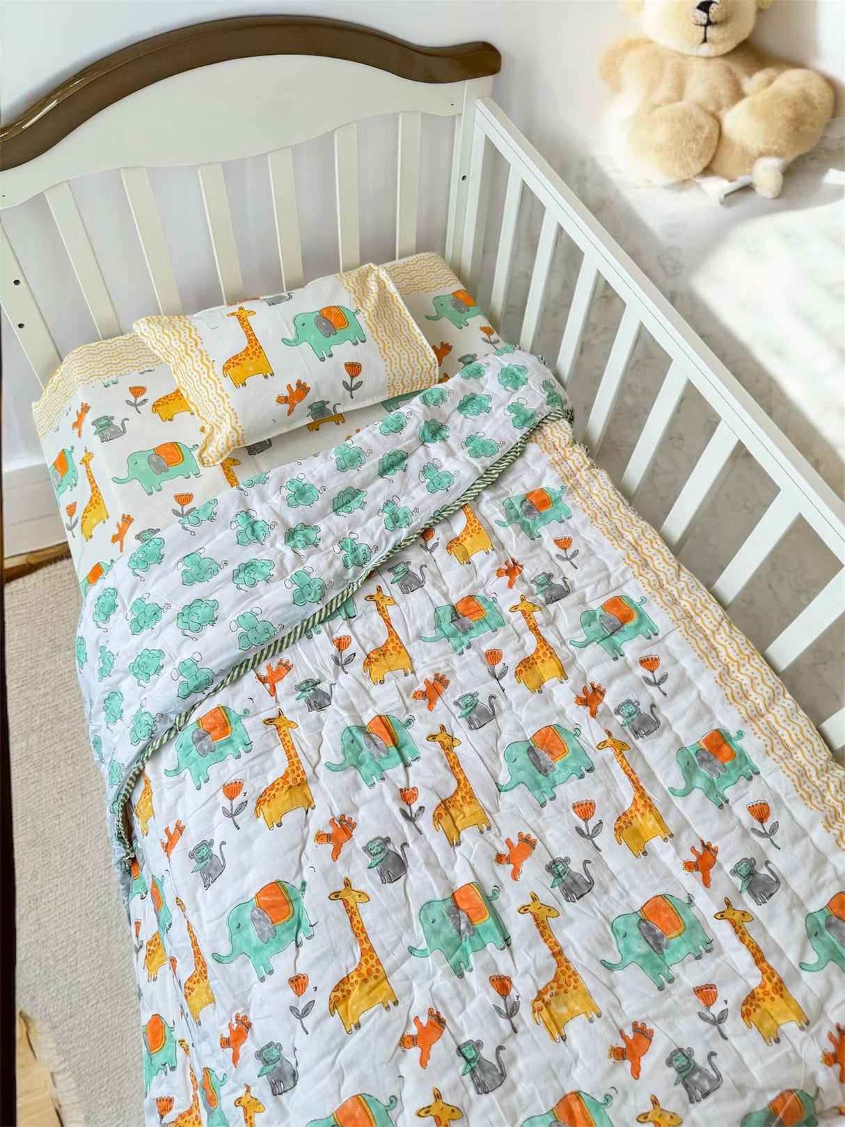 Adorable Giraffe Elephant- Baby Cot Bedding (cot sheet, quilt, pillowcase)