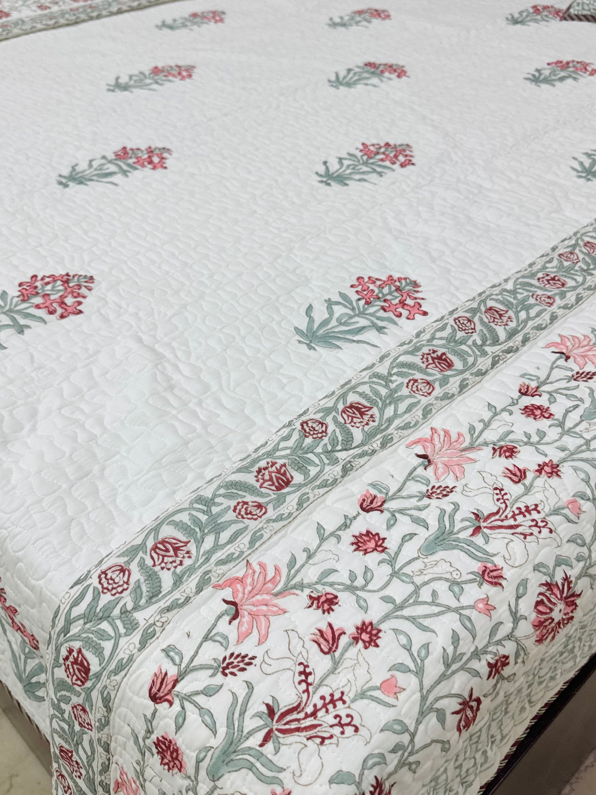 KING Size Quilted Blockprint REVERSIBLE Mulmul Bedcover (108*108 inches)