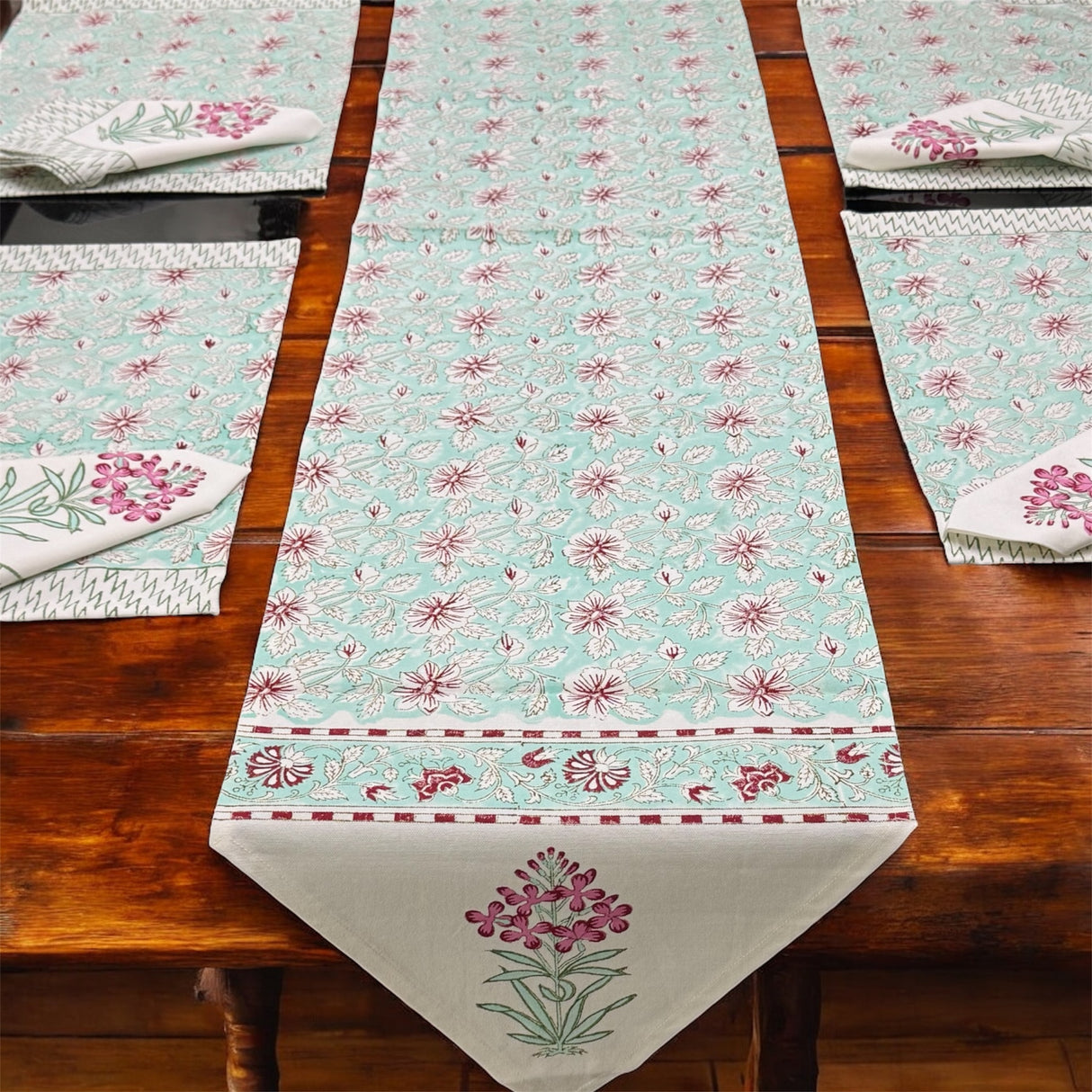 Blockprint Table Runner, Mat & Napkin Set- 6 Seater