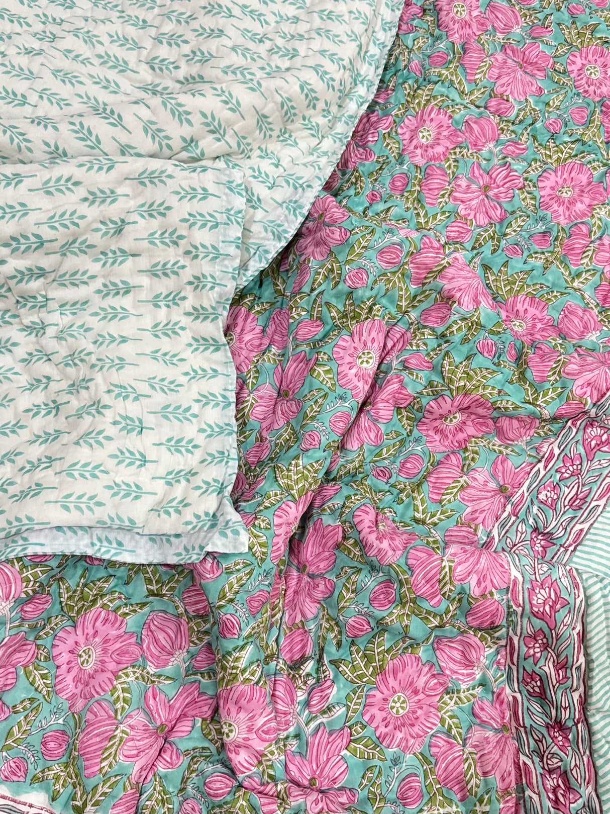 Blockprint Bedsheet & Quilt Set