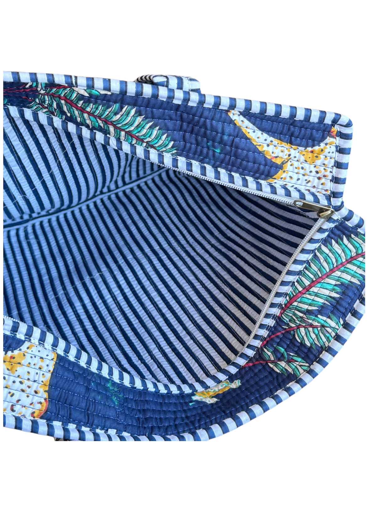 Tote Bag (with Zip Closure)