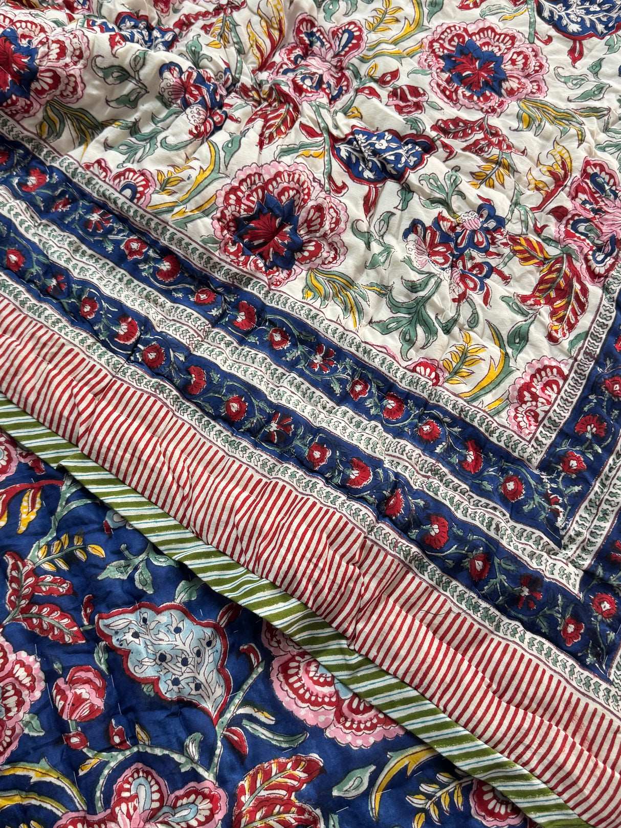 Blockprint Bedsheet & Quilt Set