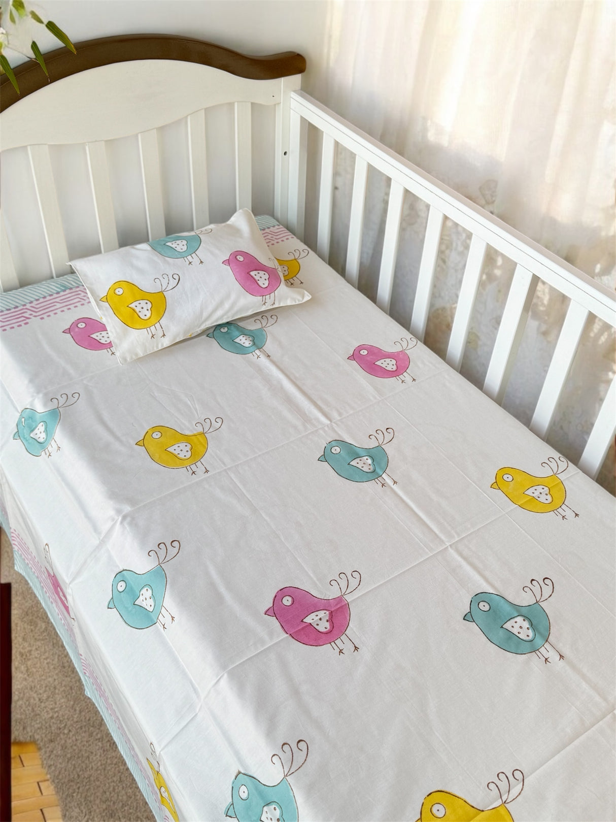 Cute Birds Blockprint Cot/Crib Sheet (60-40 inches)