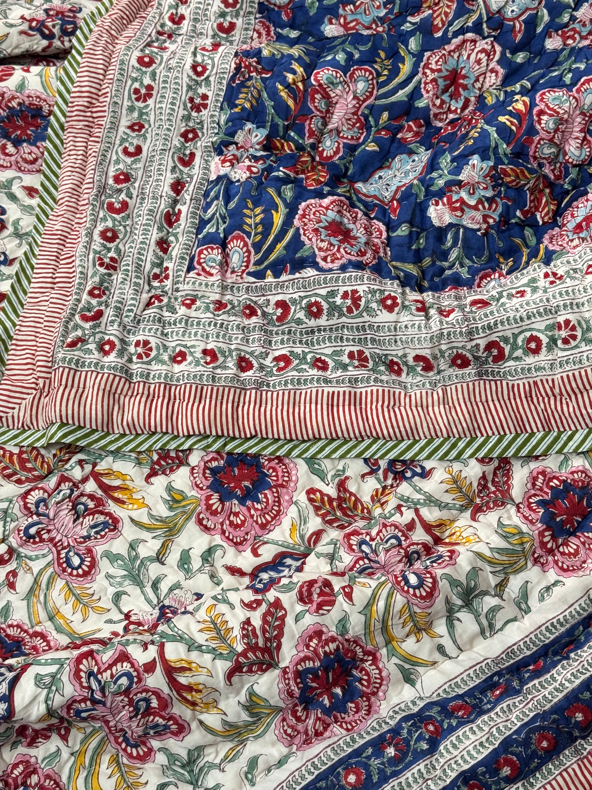 Blockprint Bedsheet & Quilt Set