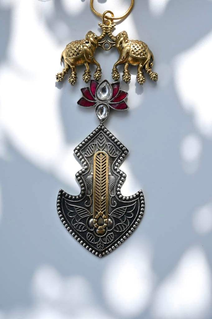 Cute and Dainty Handcrafted using 92.5 Silver Two-Tone Neckpiece