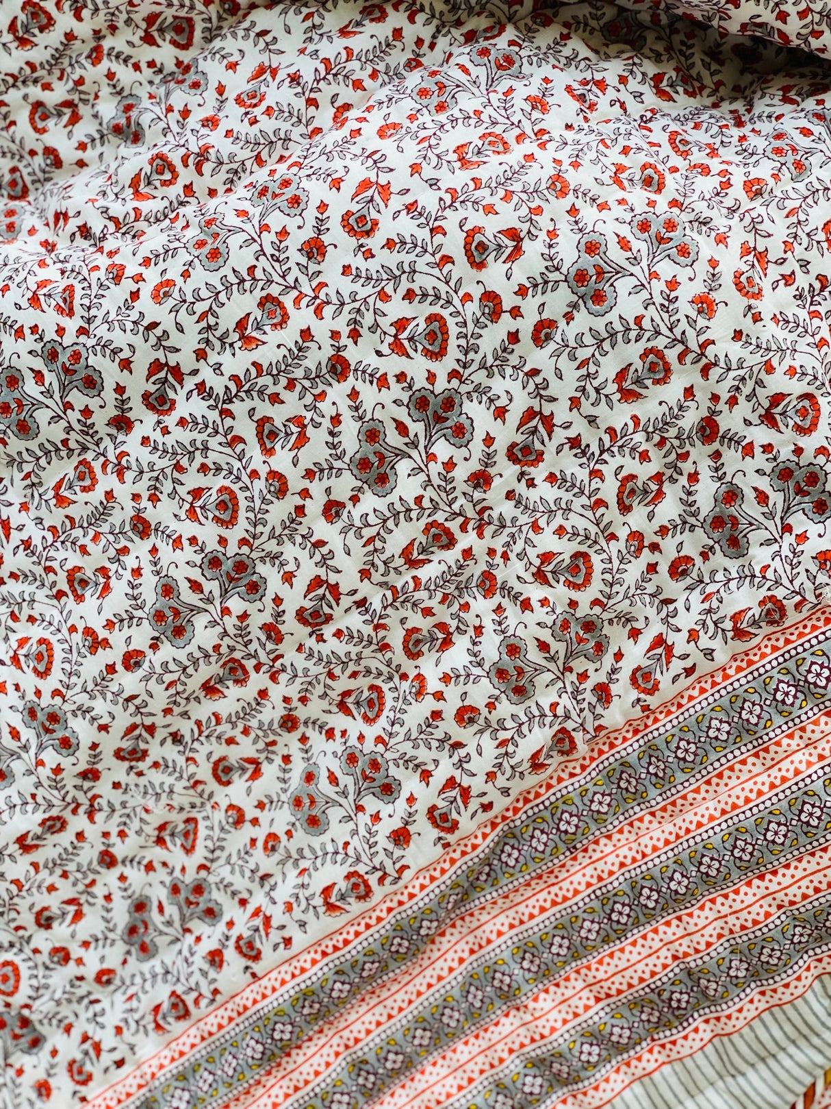 Rust Floral Cotton Bedsheet & Quilt Set