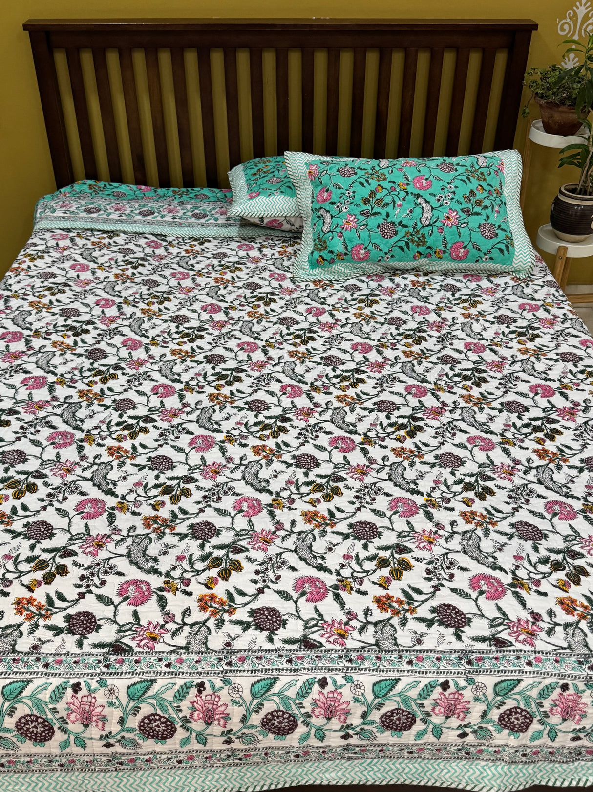 KING Size Quilted Blockprint REVERSIBLE Mulmul Bedcover (108*108 inches)