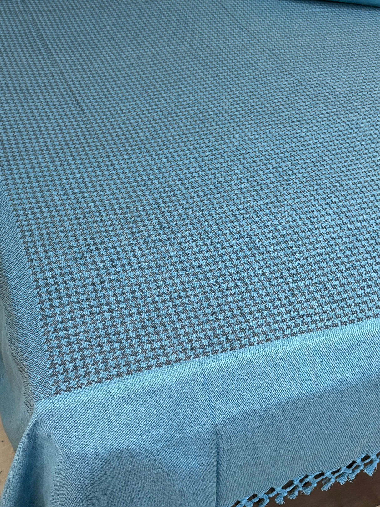 Pure Cotton REVERSIBLE Bedspread with 2 Pillow Cases