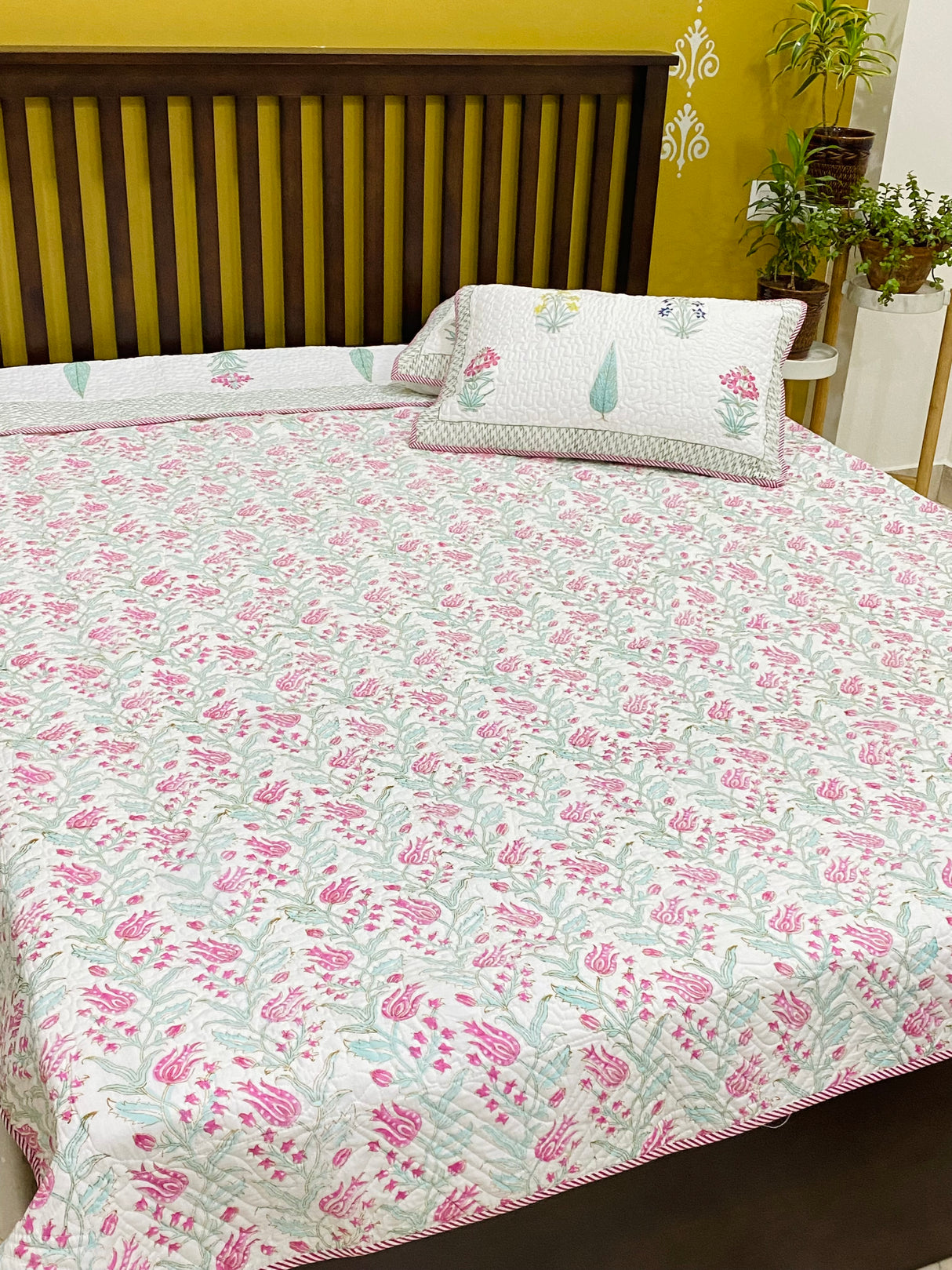 KING Size Quilted Blockprint REVERSIBLE Mulmul Bedcover (108*108 inches)