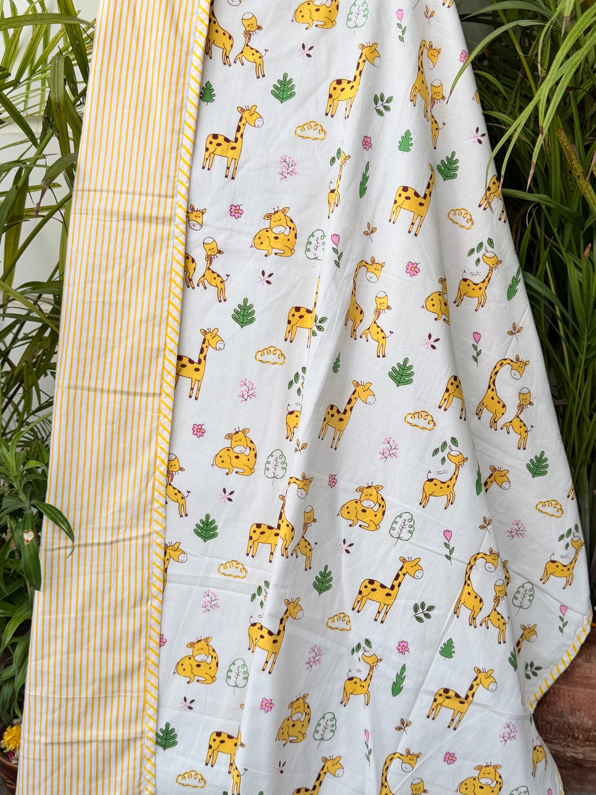 Giggly Giraffe- Layered Kids Blanket