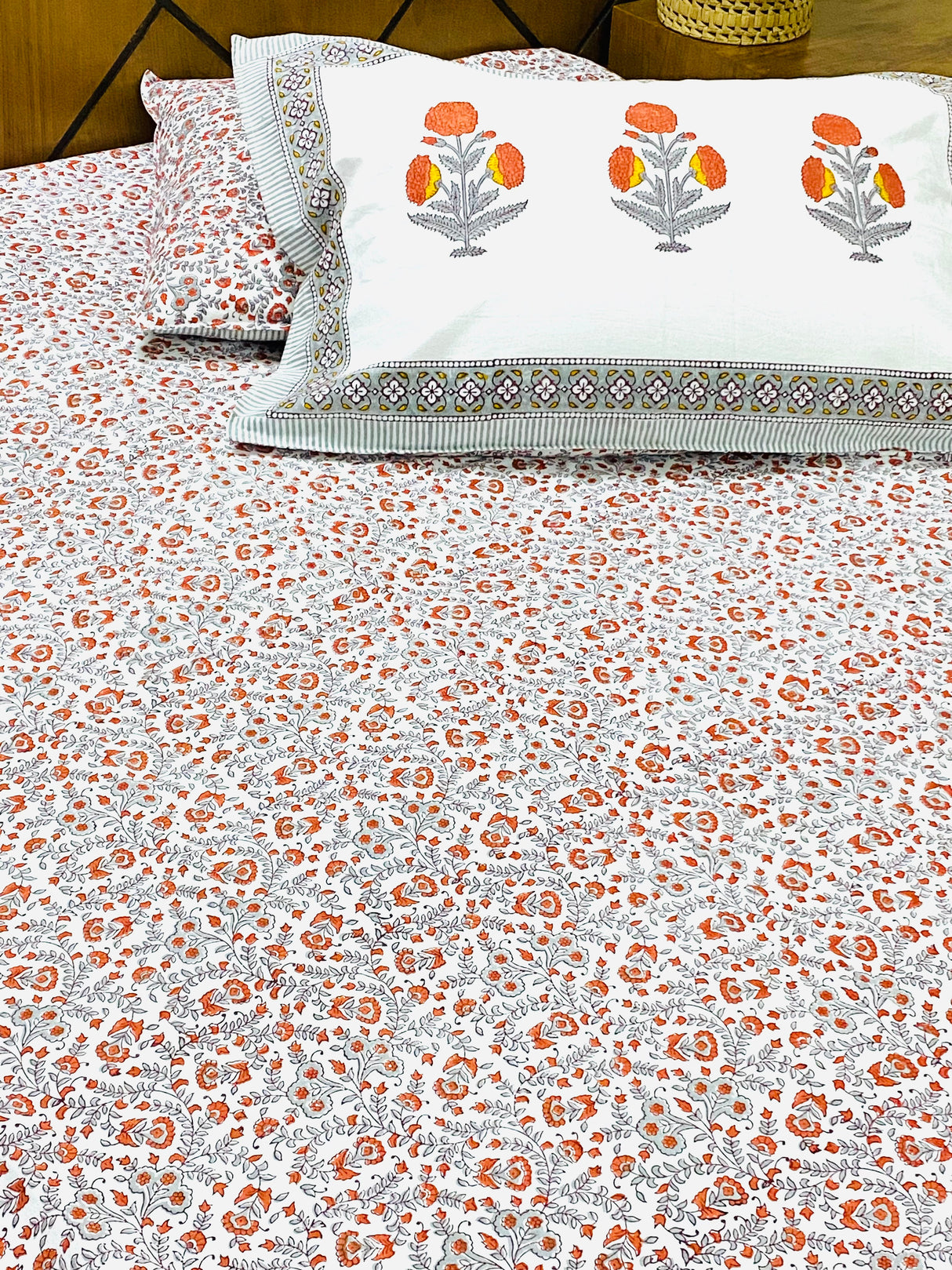 Rust Floral Cotton Bedsheet & Quilt Set