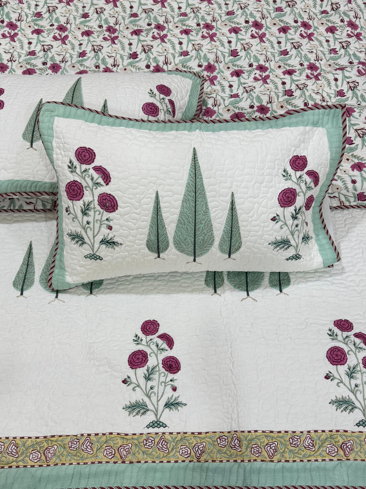 KING Size Quilted Blockprint REVERSIBLE Mulmul Bedcover (108*108 inches)