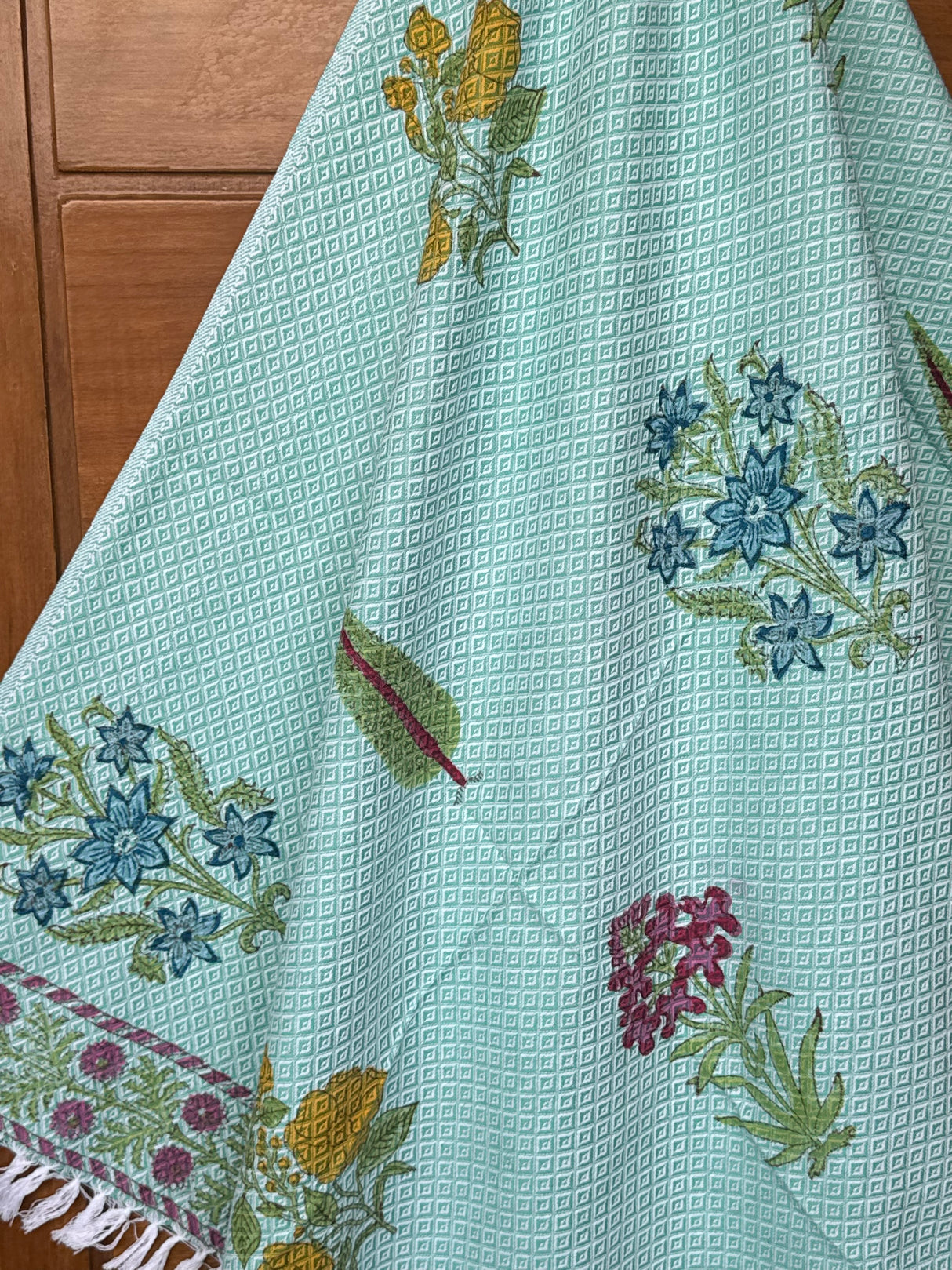 Elegant Green Blockprint Soft Cotton Towel– Cotton Jacquard Weave