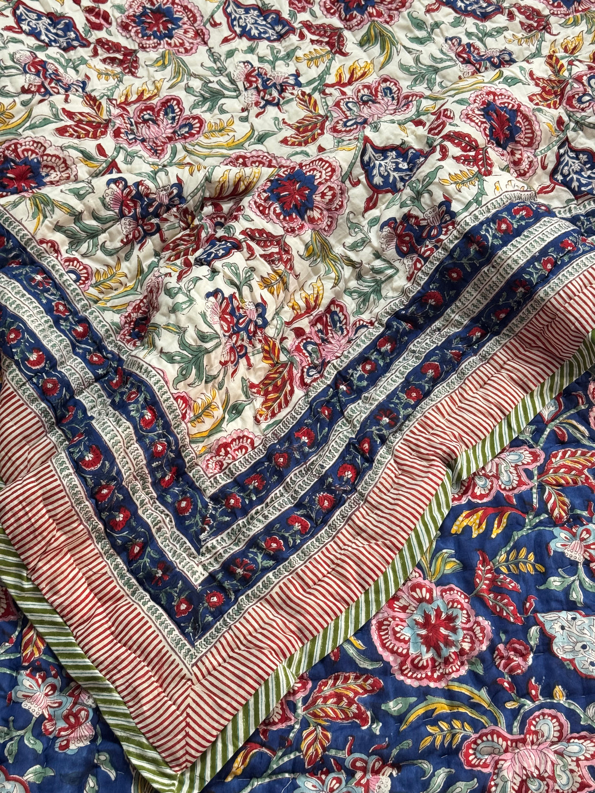 Blockprint Bedsheet & Quilt Set