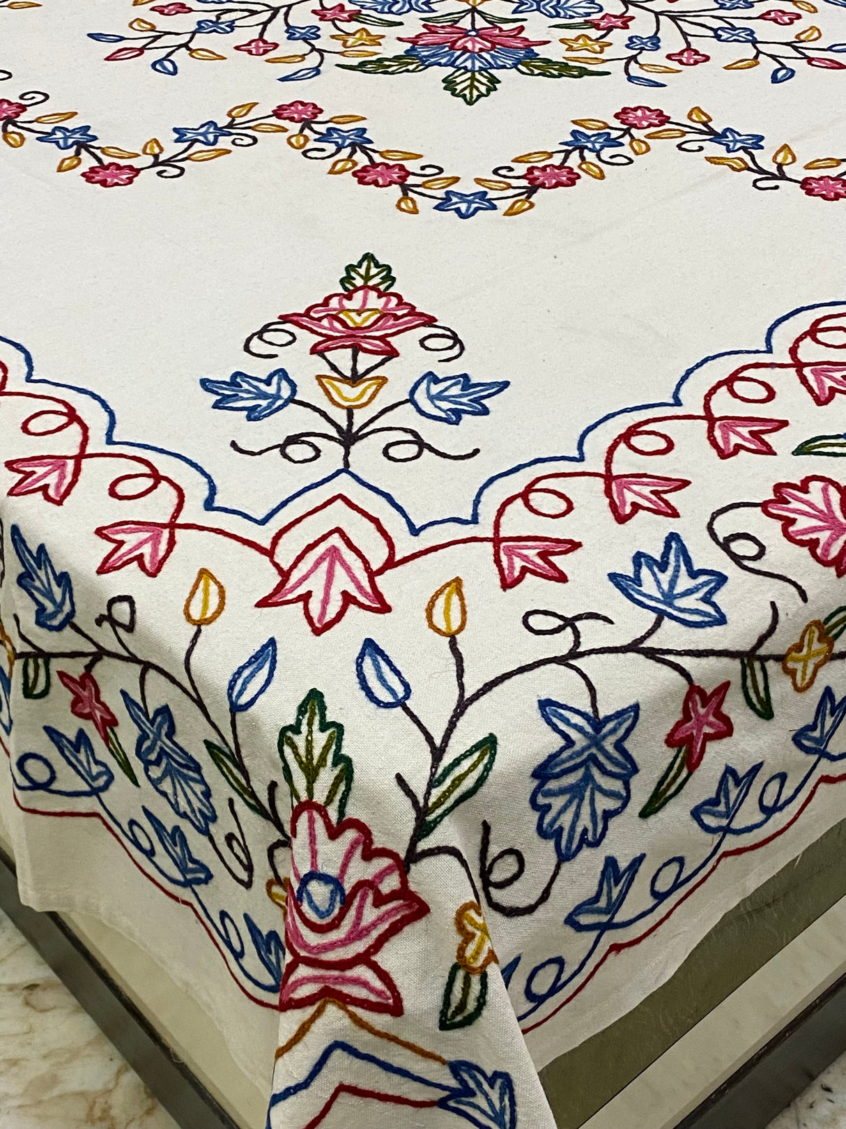 Kashmiri Embroidery Cotton Bedcover