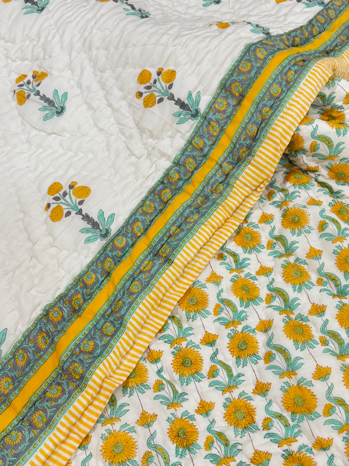 Blockprint Mulmul Reversible Quilt